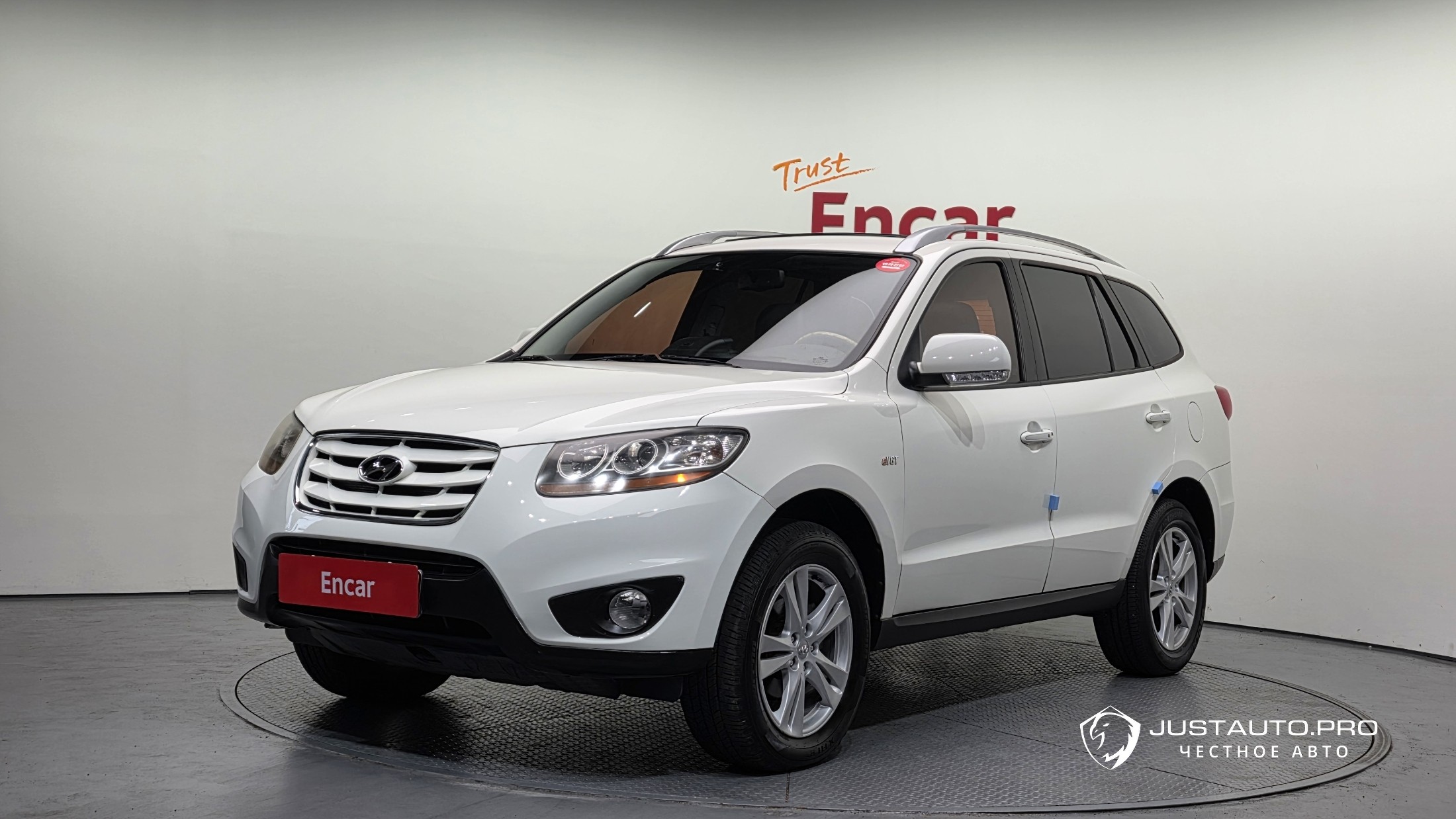 Автомобиль Hyundai Santafe