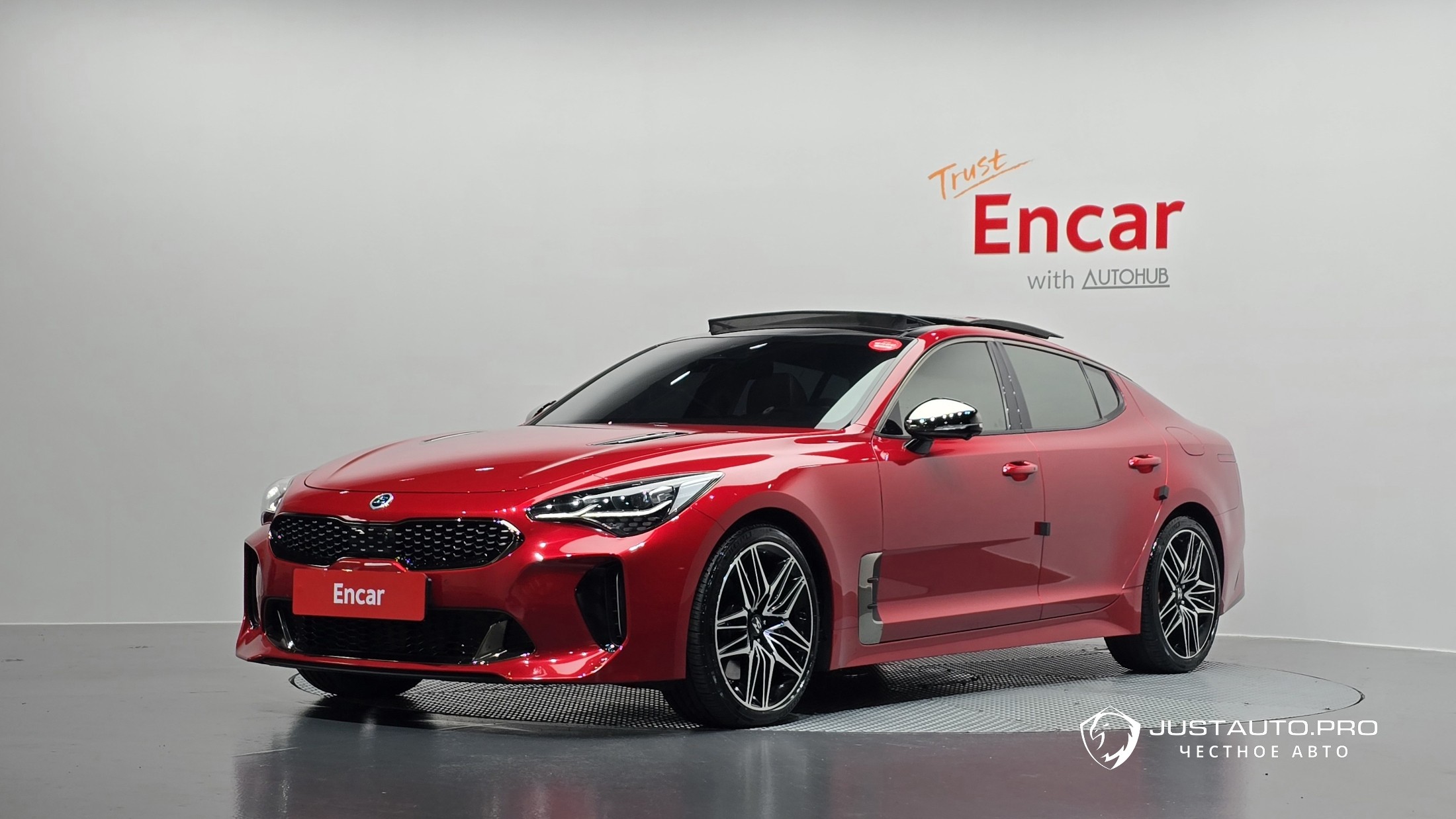 Автомобиль Kia Stinger