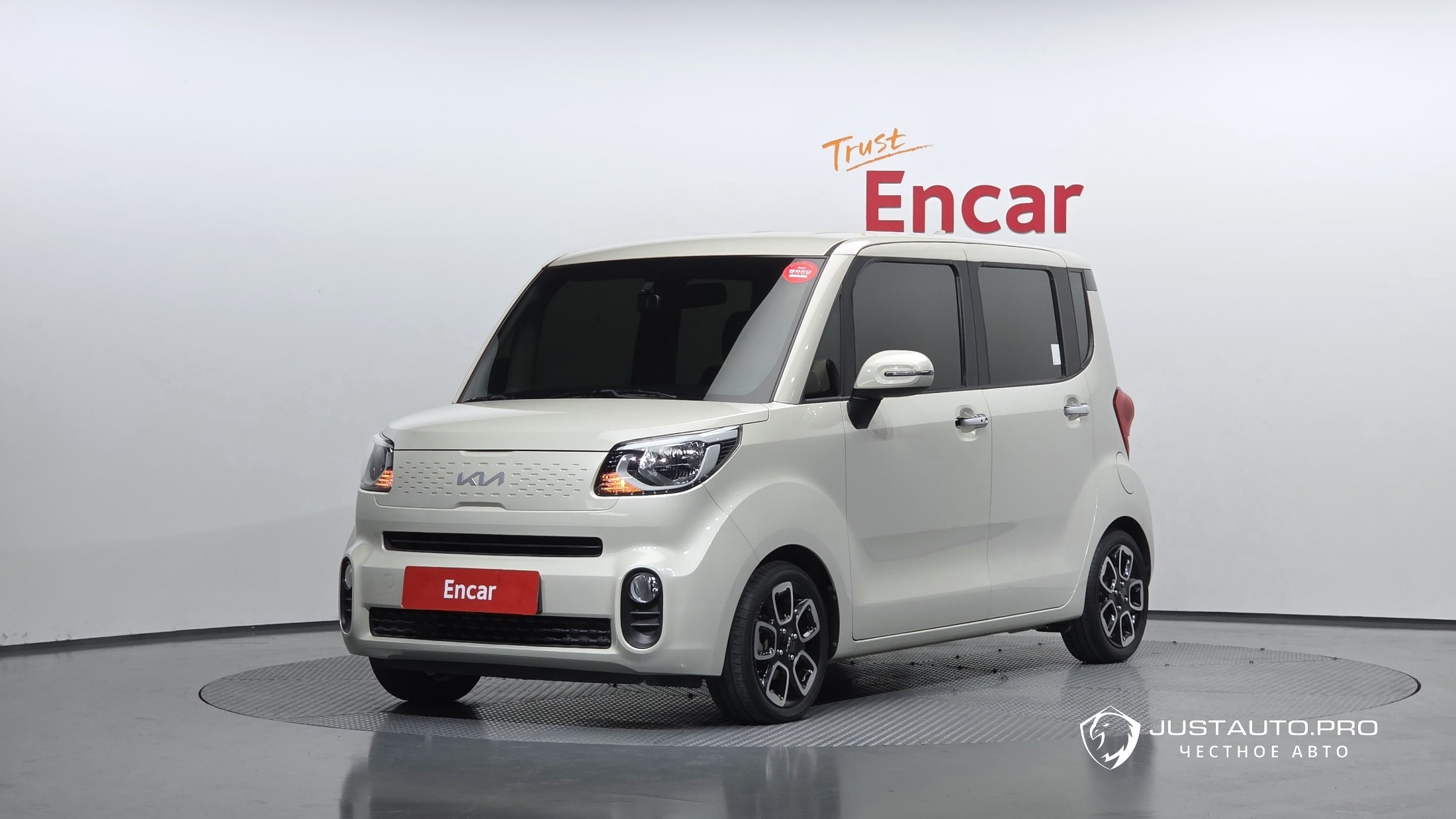 Автомобиль Kia RAY