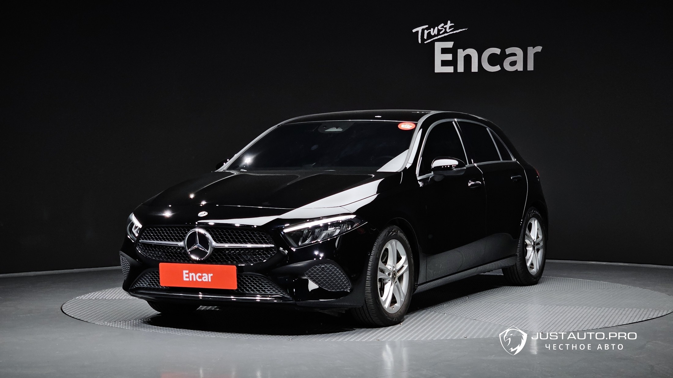 Автомобиль Mercedes-Benz A-Class