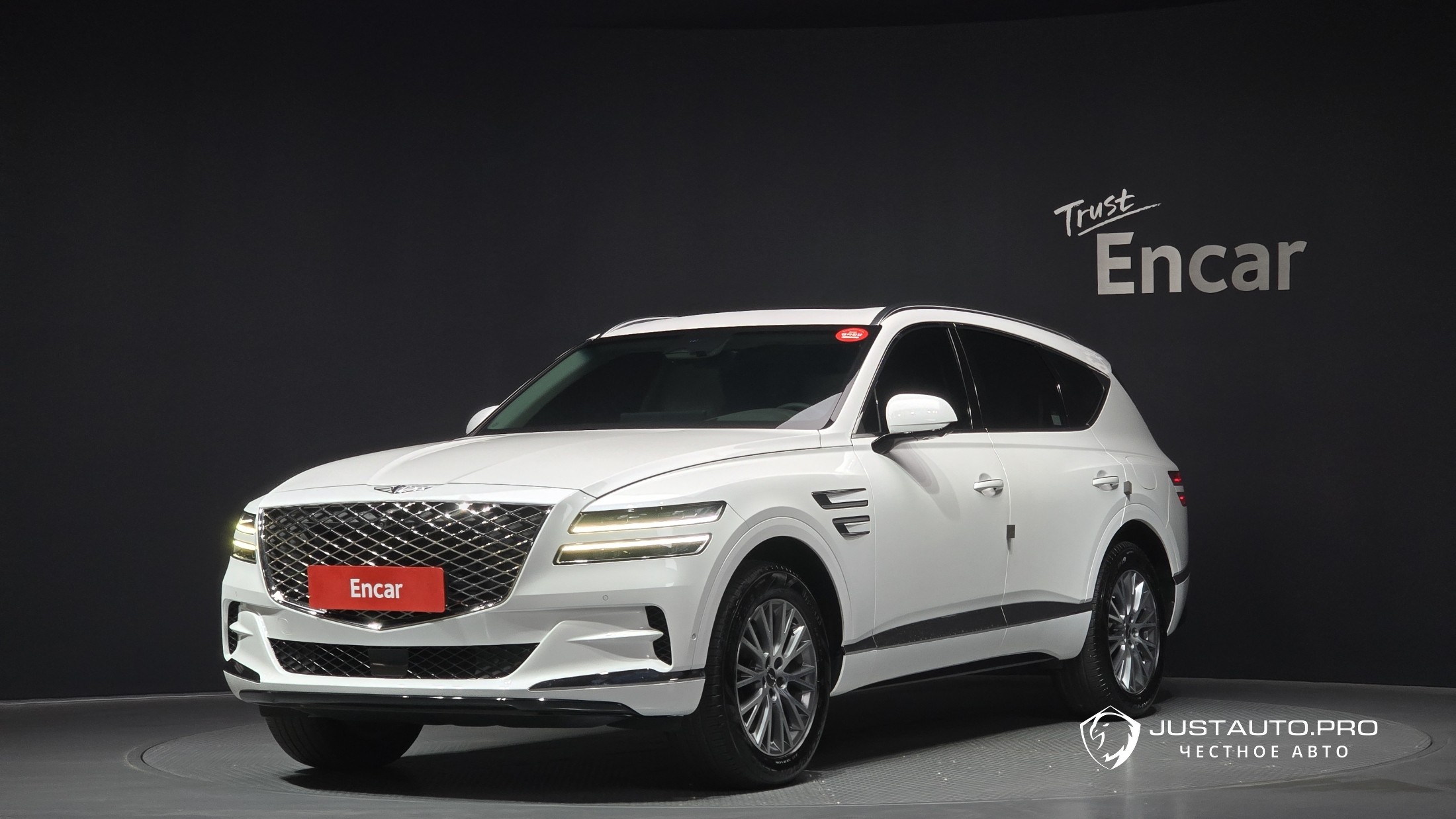 Автомобиль Genesis GV80