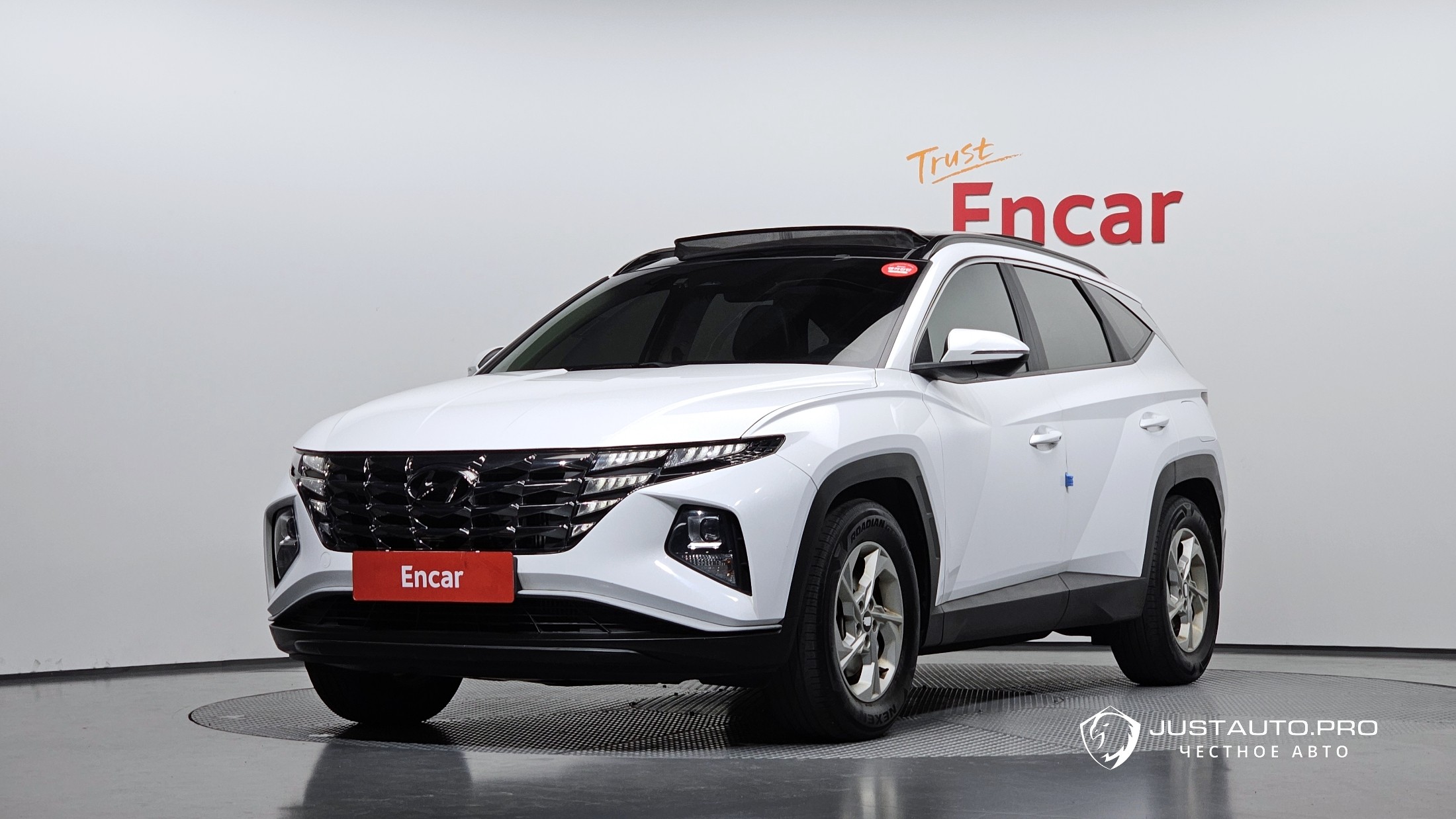 Автомобиль Hyundai Tucson