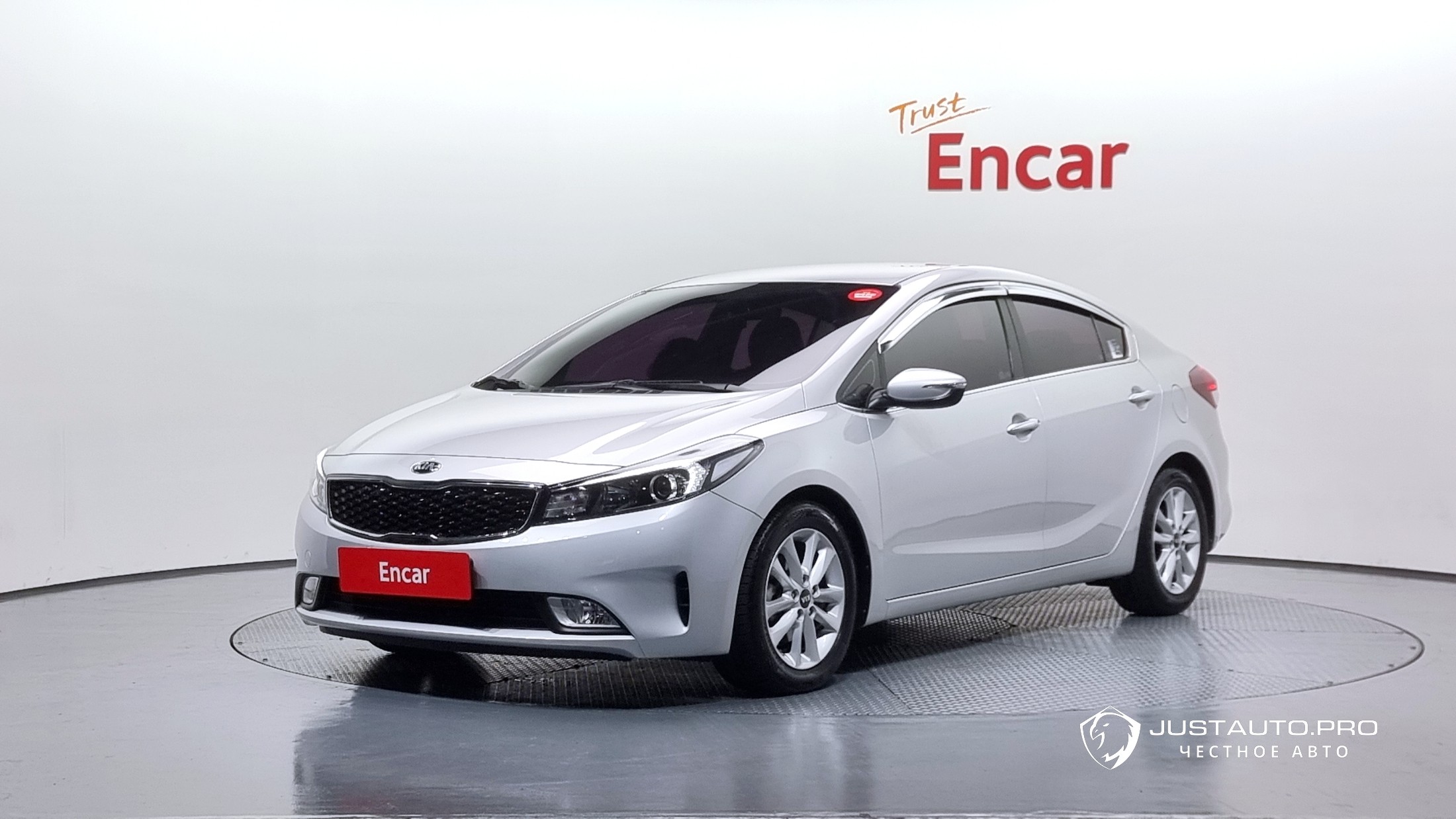 Автомобиль Kia K3