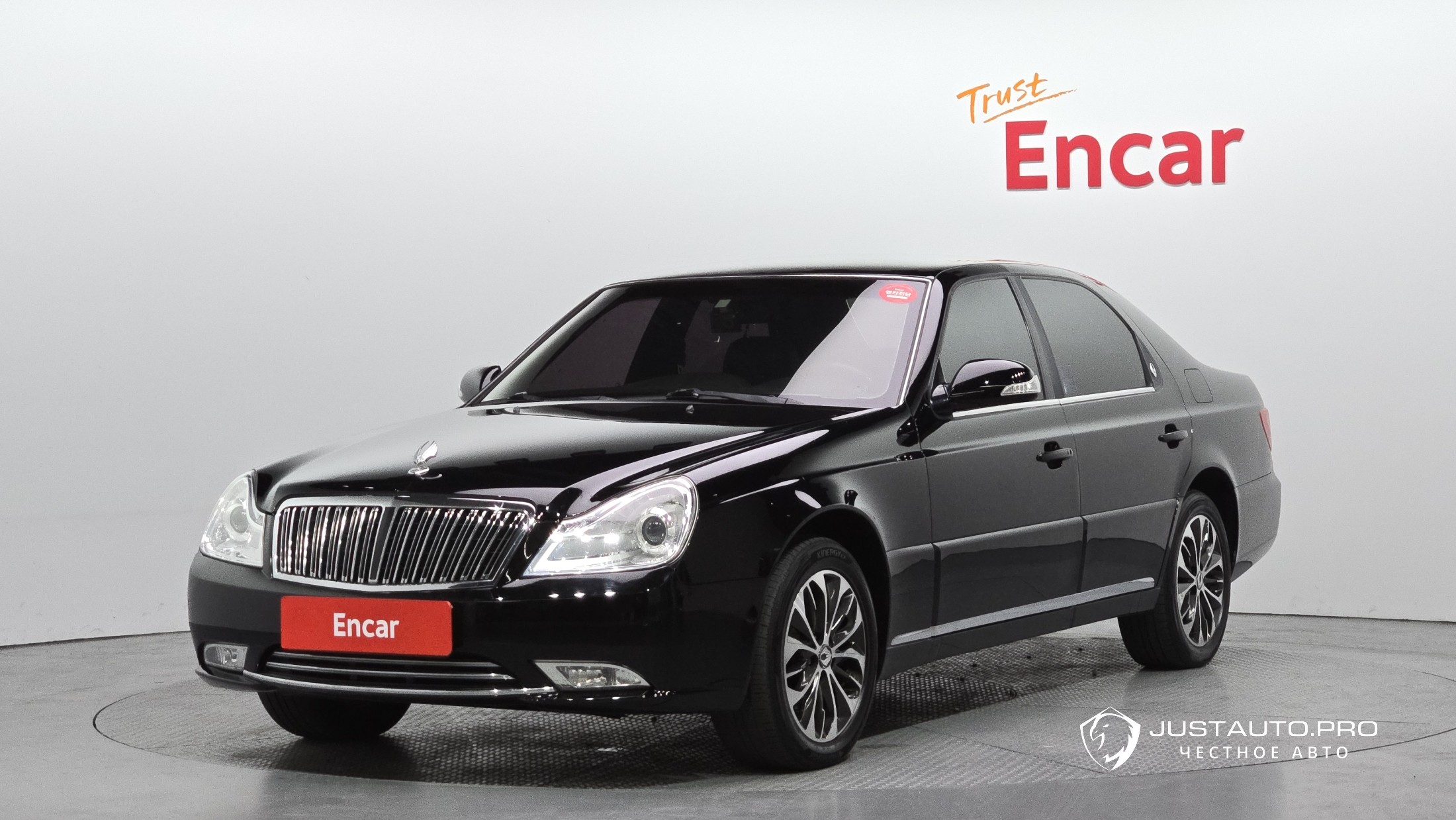 Автомобиль KG_Mobility_Ssangyong Chairman