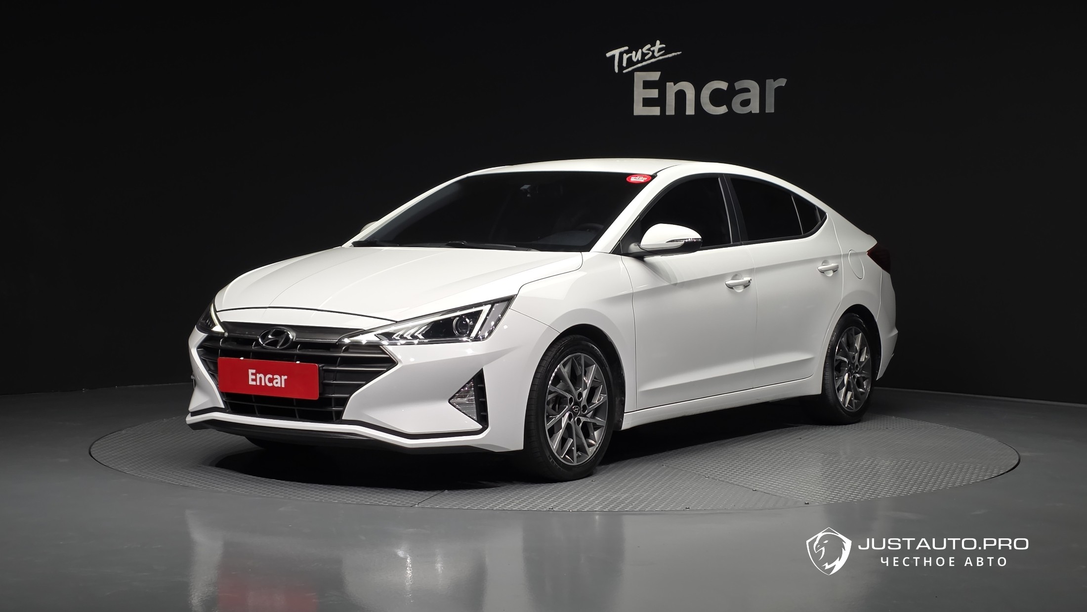 Автомобиль Hyundai AVANTE