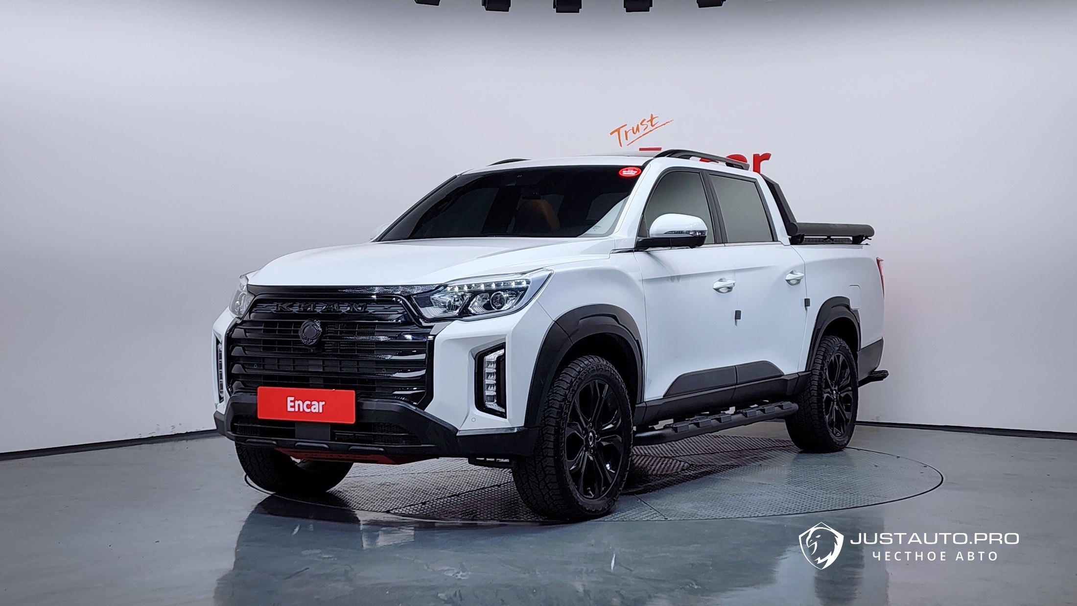 Автомобиль KG_Mobility_Ssangyong Rexton