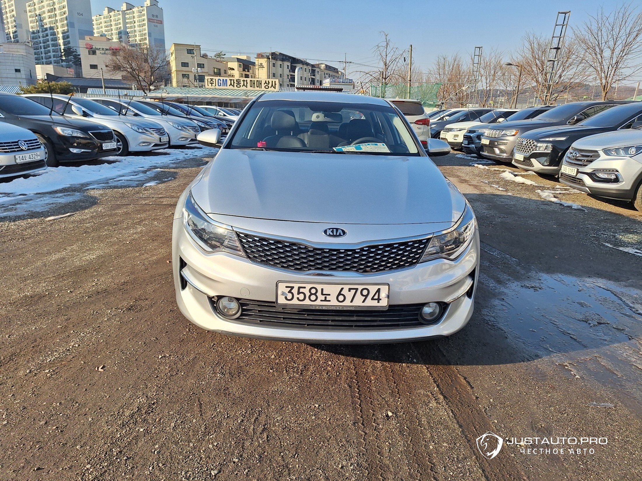 Автомобиль Kia K5