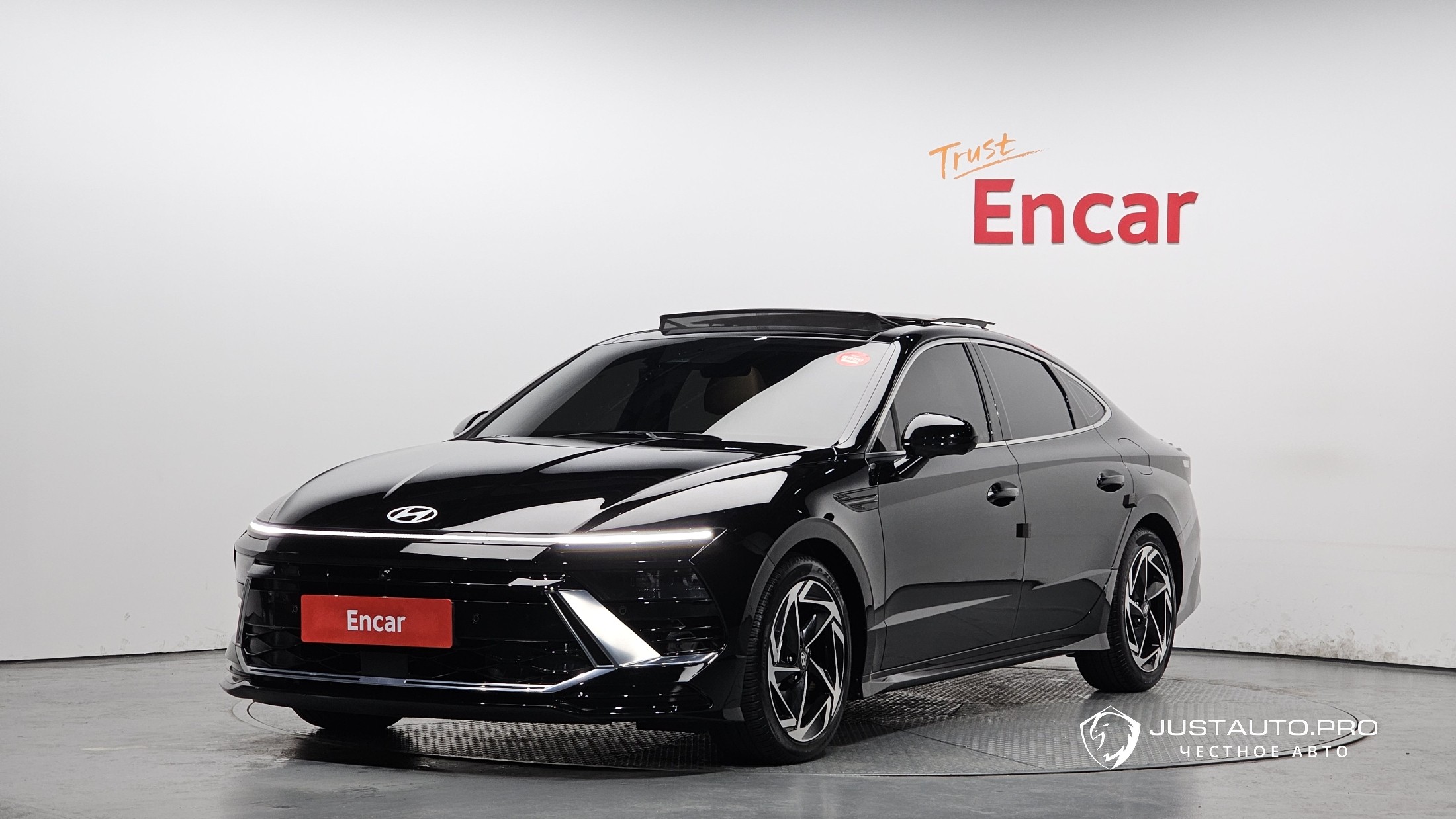 Автомобиль Hyundai Sonata