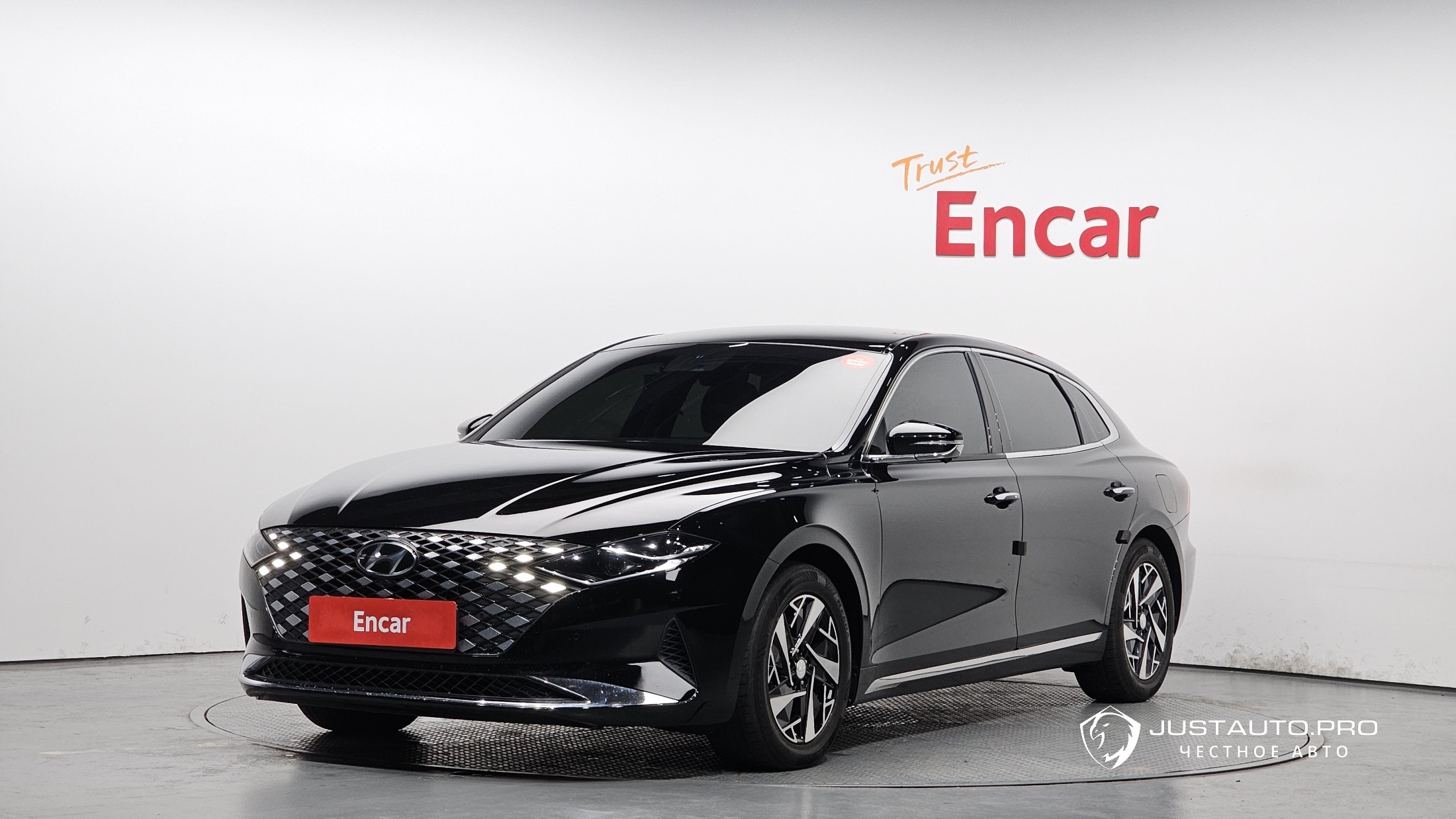 Автомобиль Hyundai Grandeur
