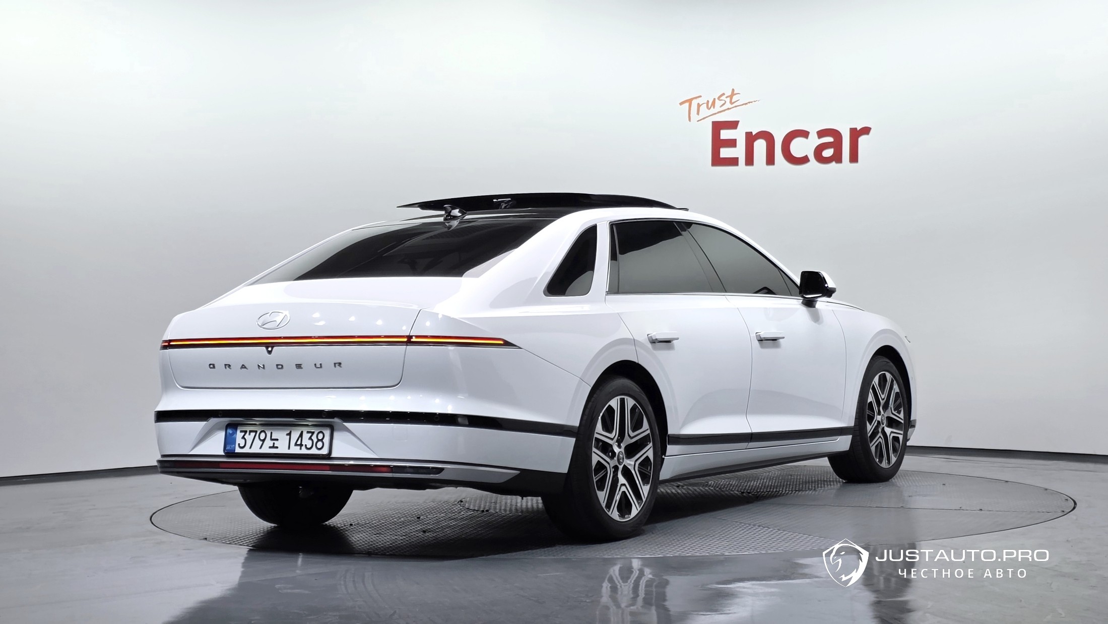 Автомобиль Hyundai Grandeur