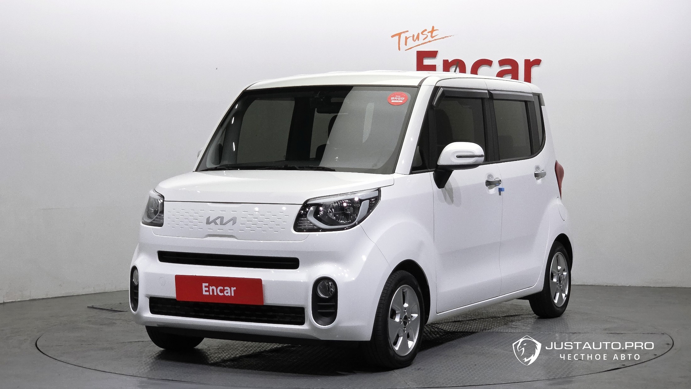 Автомобиль Kia RAY