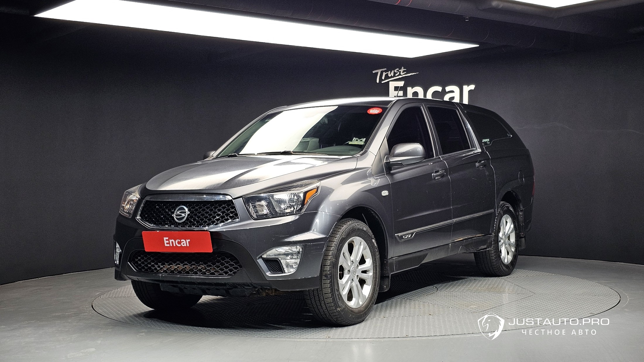 Автомобиль KG_Mobility_Ssangyong KORANDO