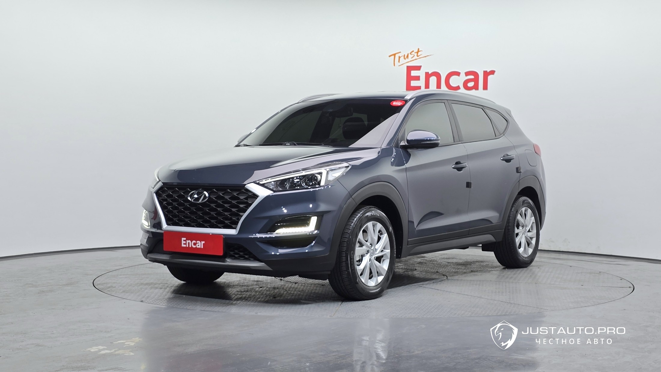 Автомобиль Hyundai Tucson