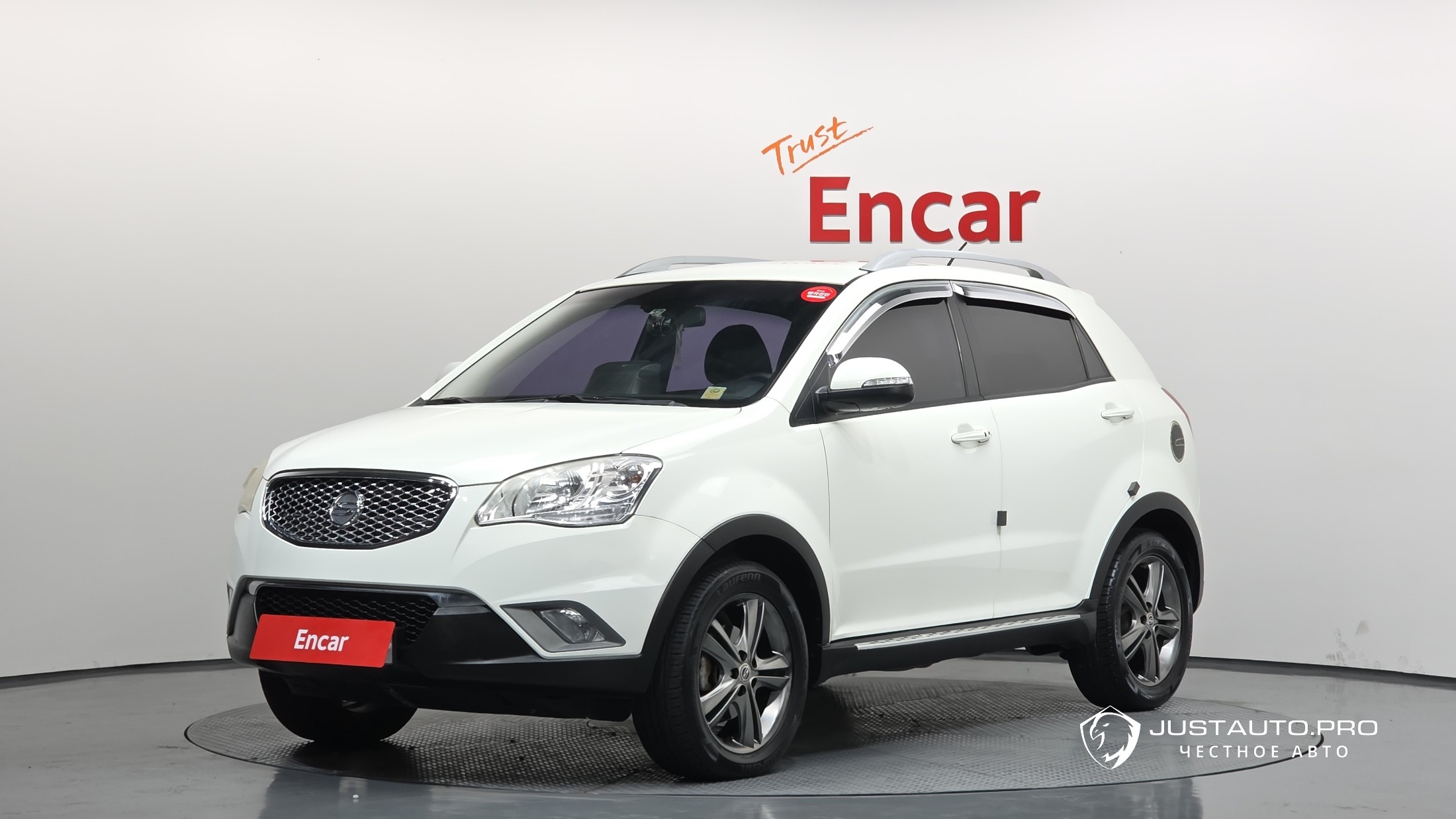 Автомобиль KG_Mobility_Ssangyong KORANDO