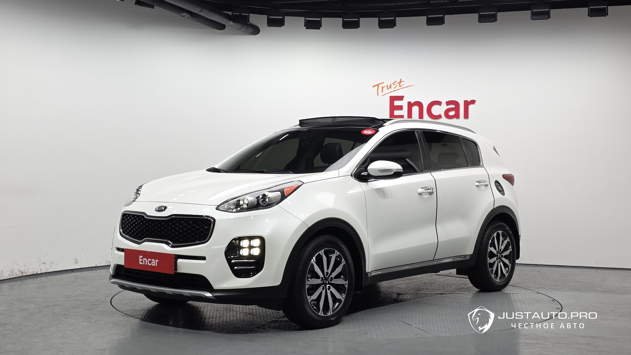 Автомобиль Kia Sportage