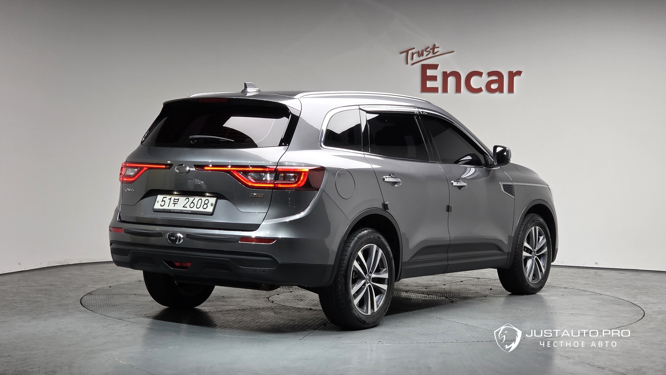 Автомобиль Renault-KoreaSamsung QM6