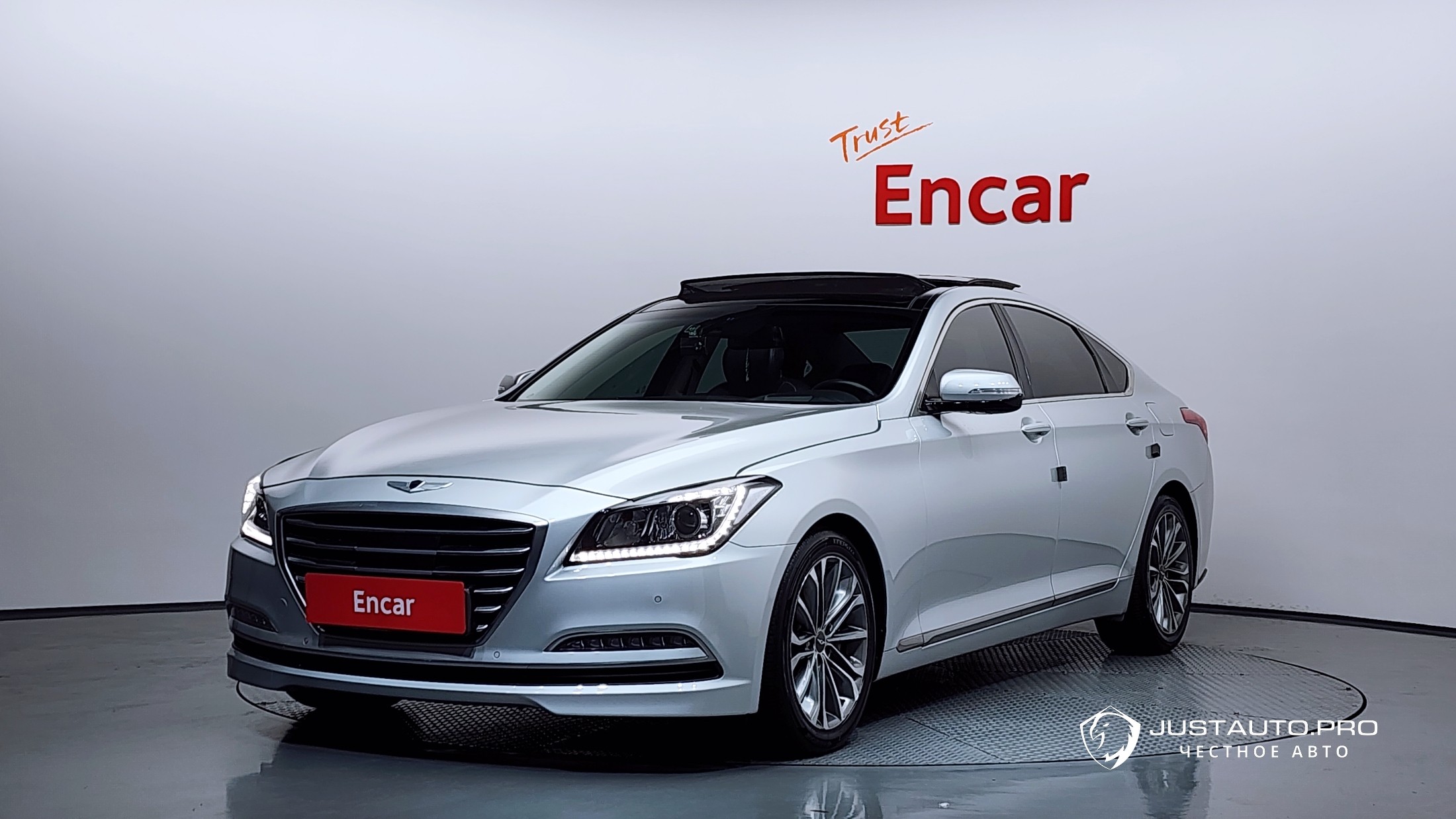 Автомобиль Hyundai Genesis