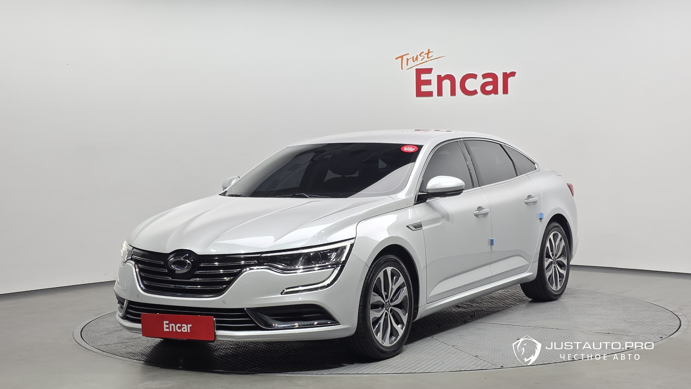 Автомобиль Renault-KoreaSamsung SM6