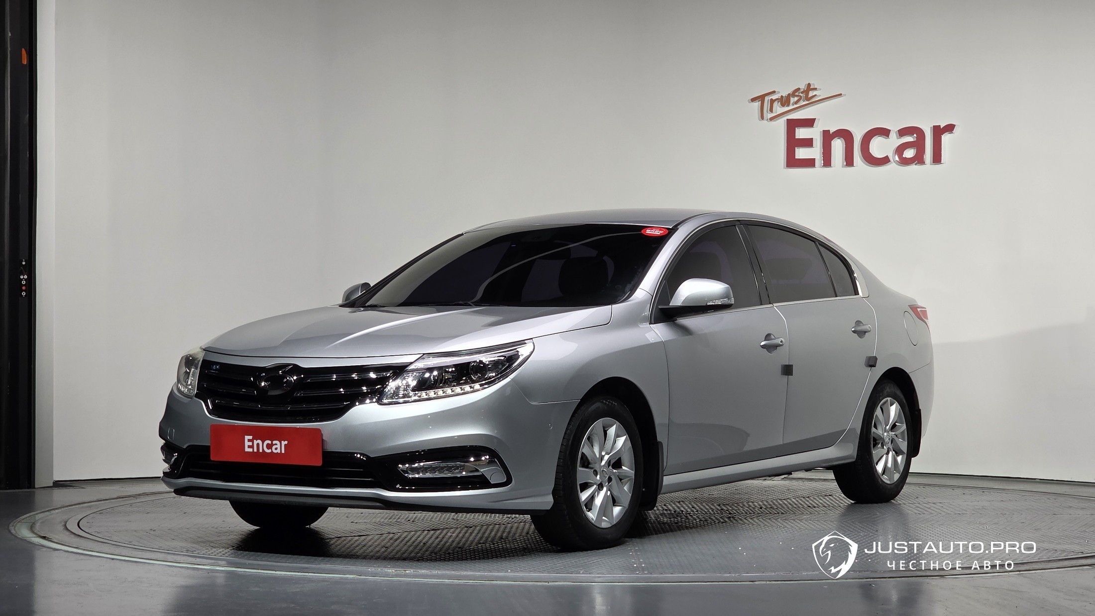 Автомобиль Renault-KoreaSamsung SM5 