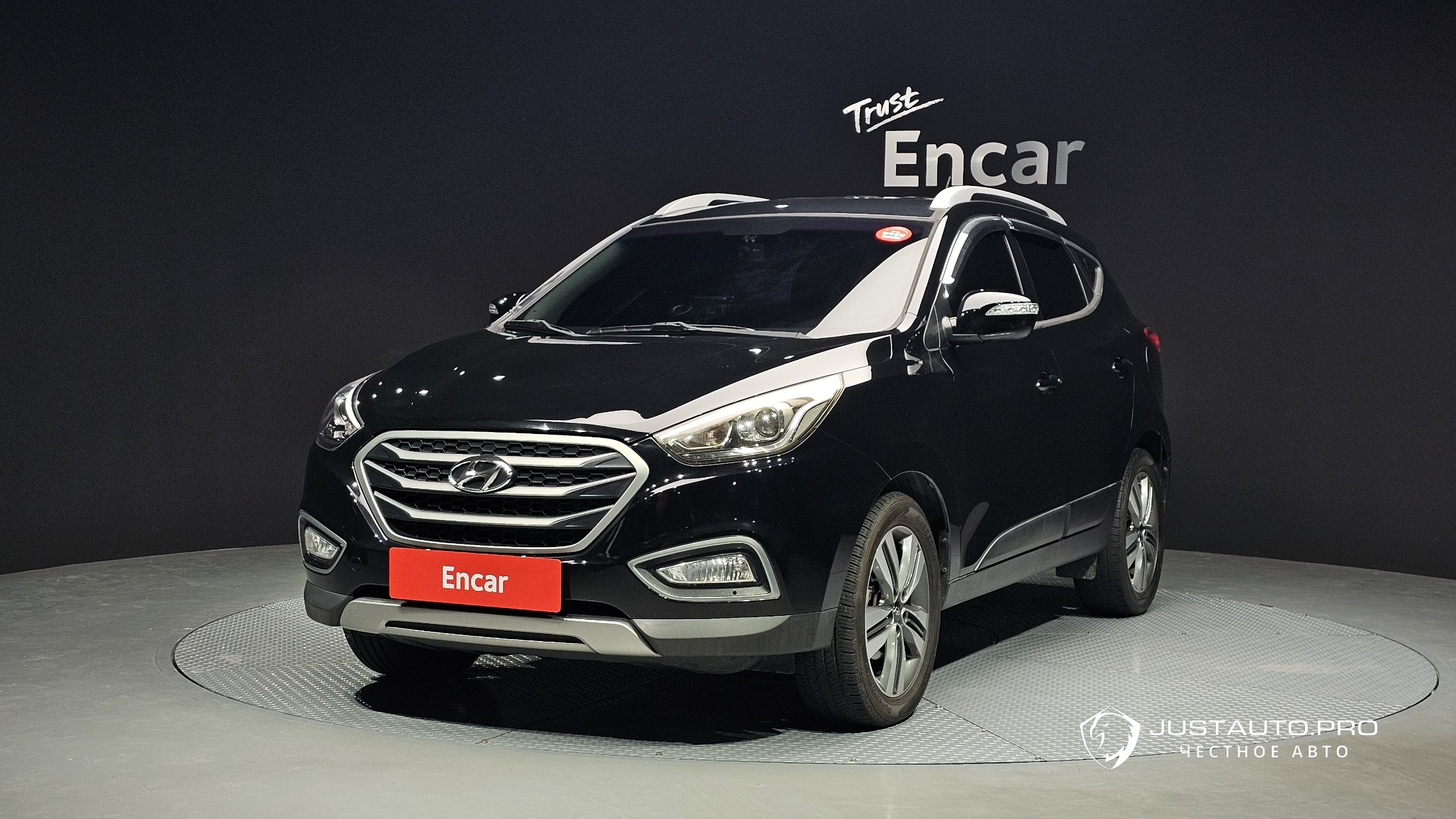 Автомобиль Hyundai Tucson