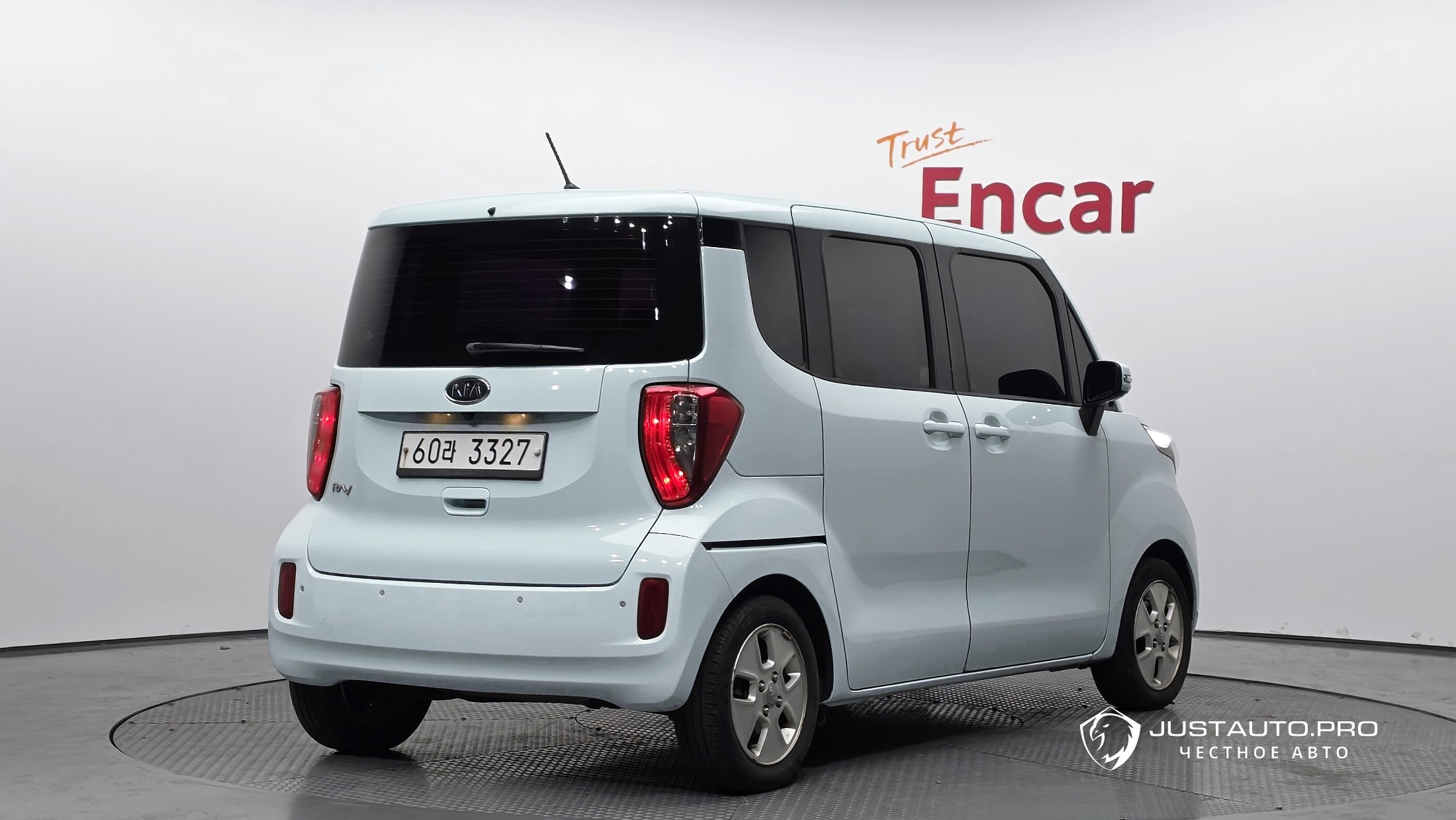 Автомобиль Kia RAY