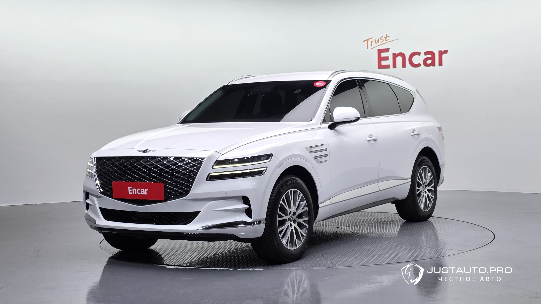 Автомобиль Genesis GV80
