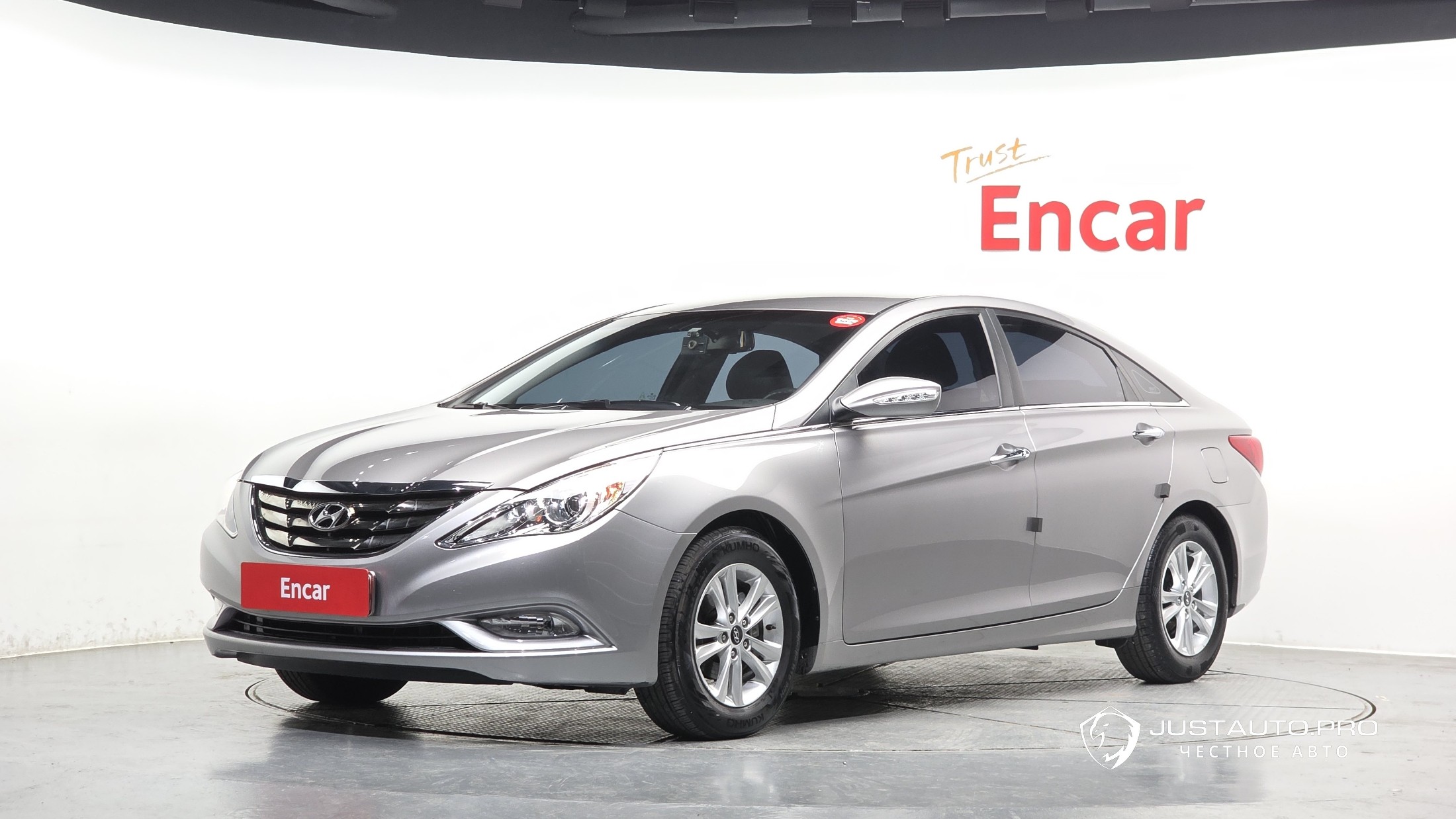 Автомобиль Hyundai Sonata