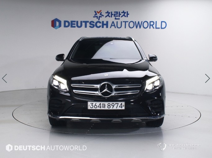 Автомобиль Mercedes-Benz GLC-Class