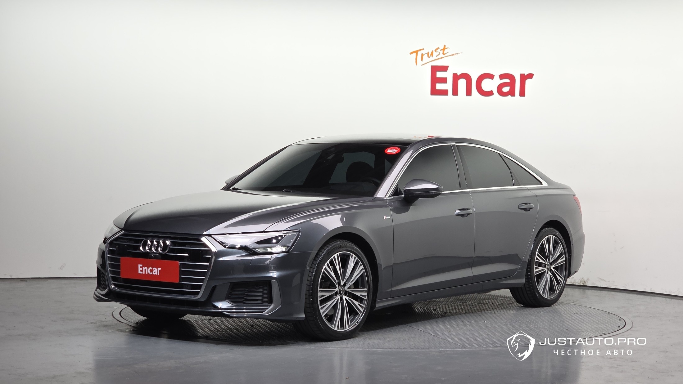 Автомобиль Audi A6