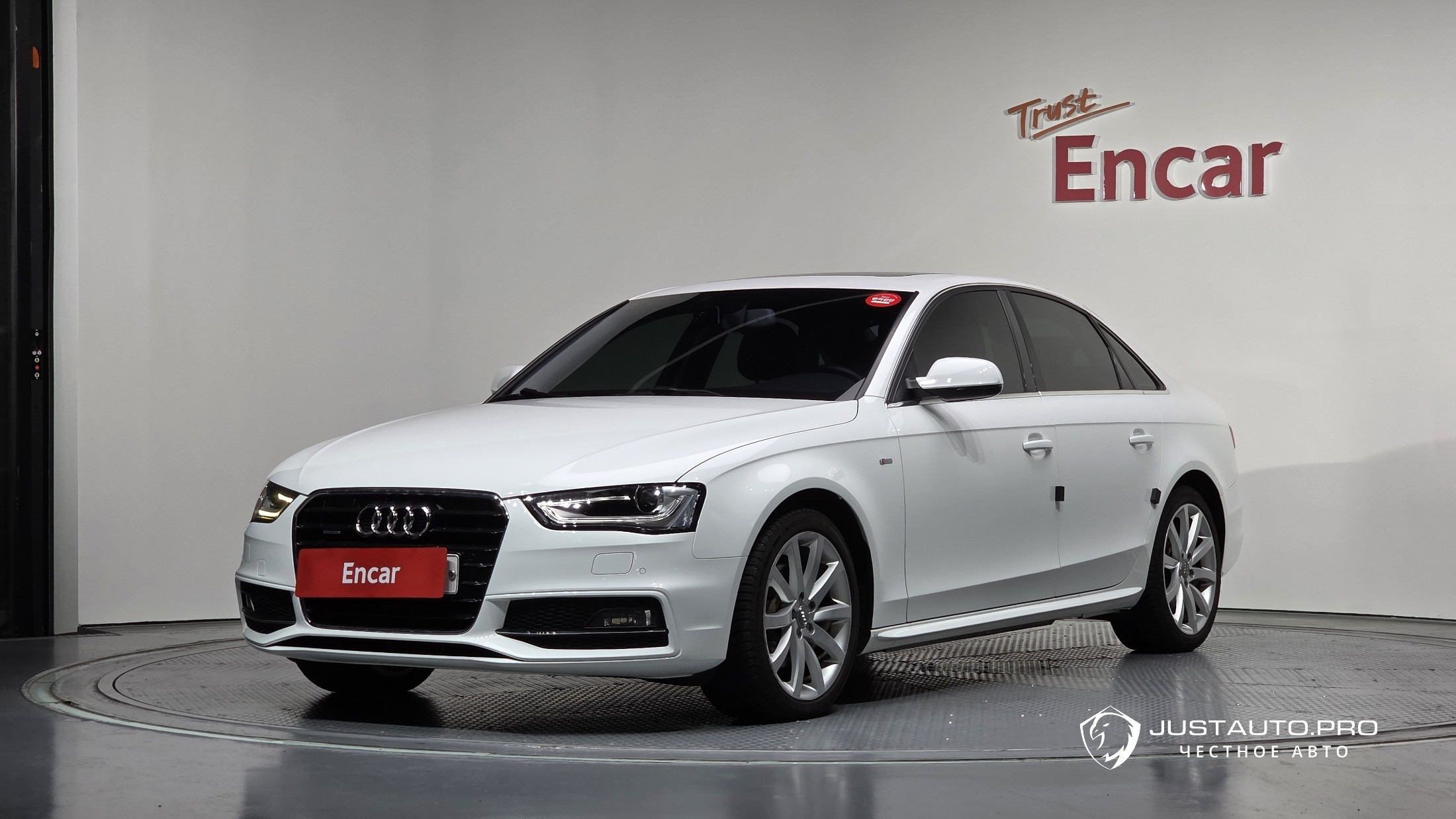 Автомобиль Audi A4