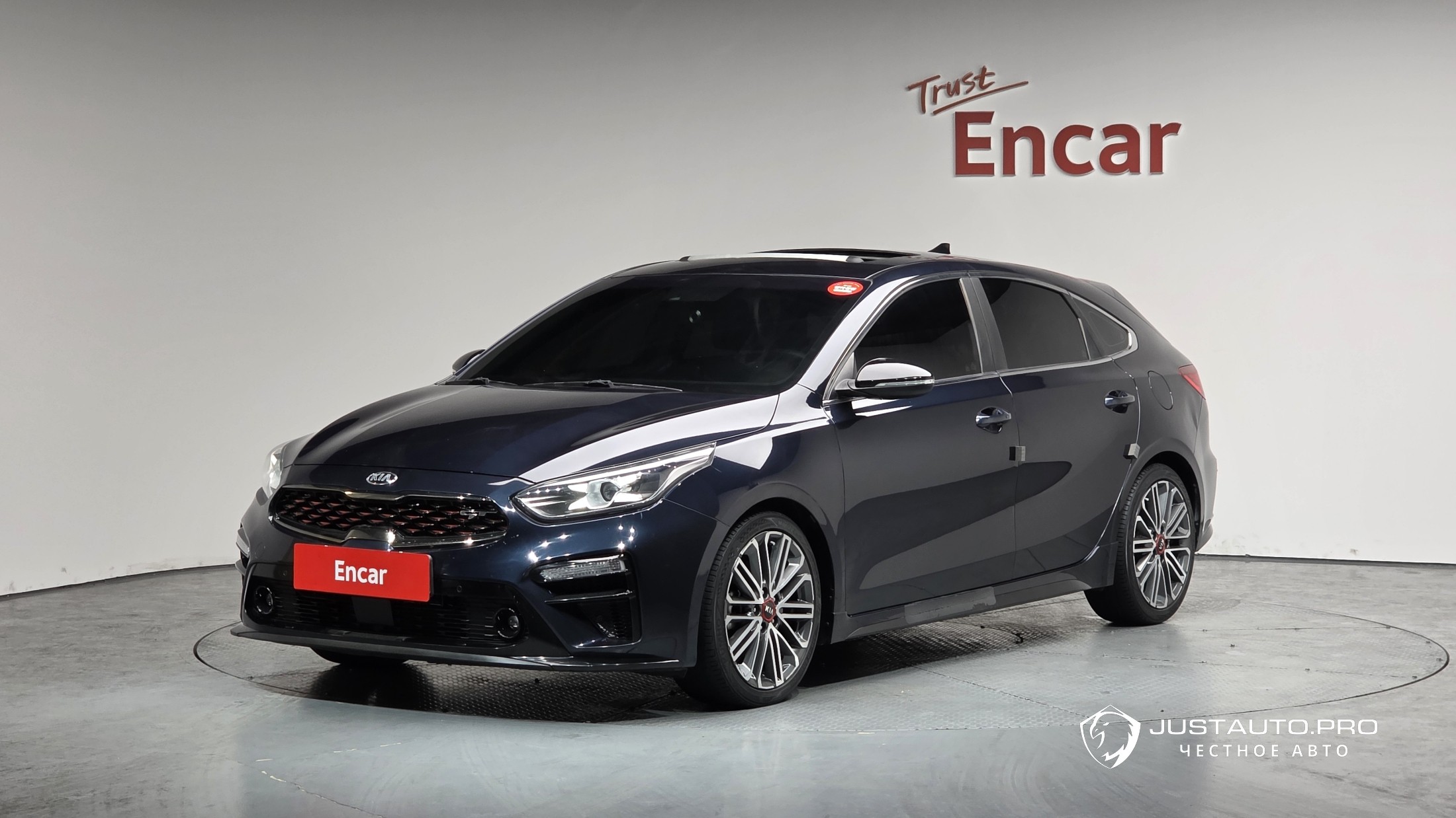 Автомобиль Kia K3