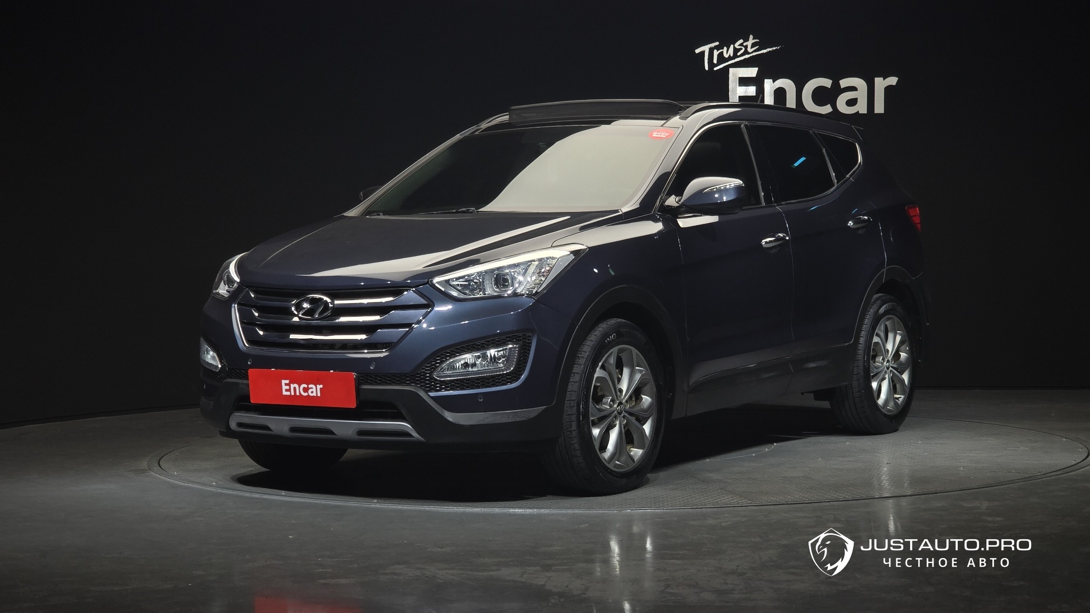 Автомобиль Hyundai Santafe