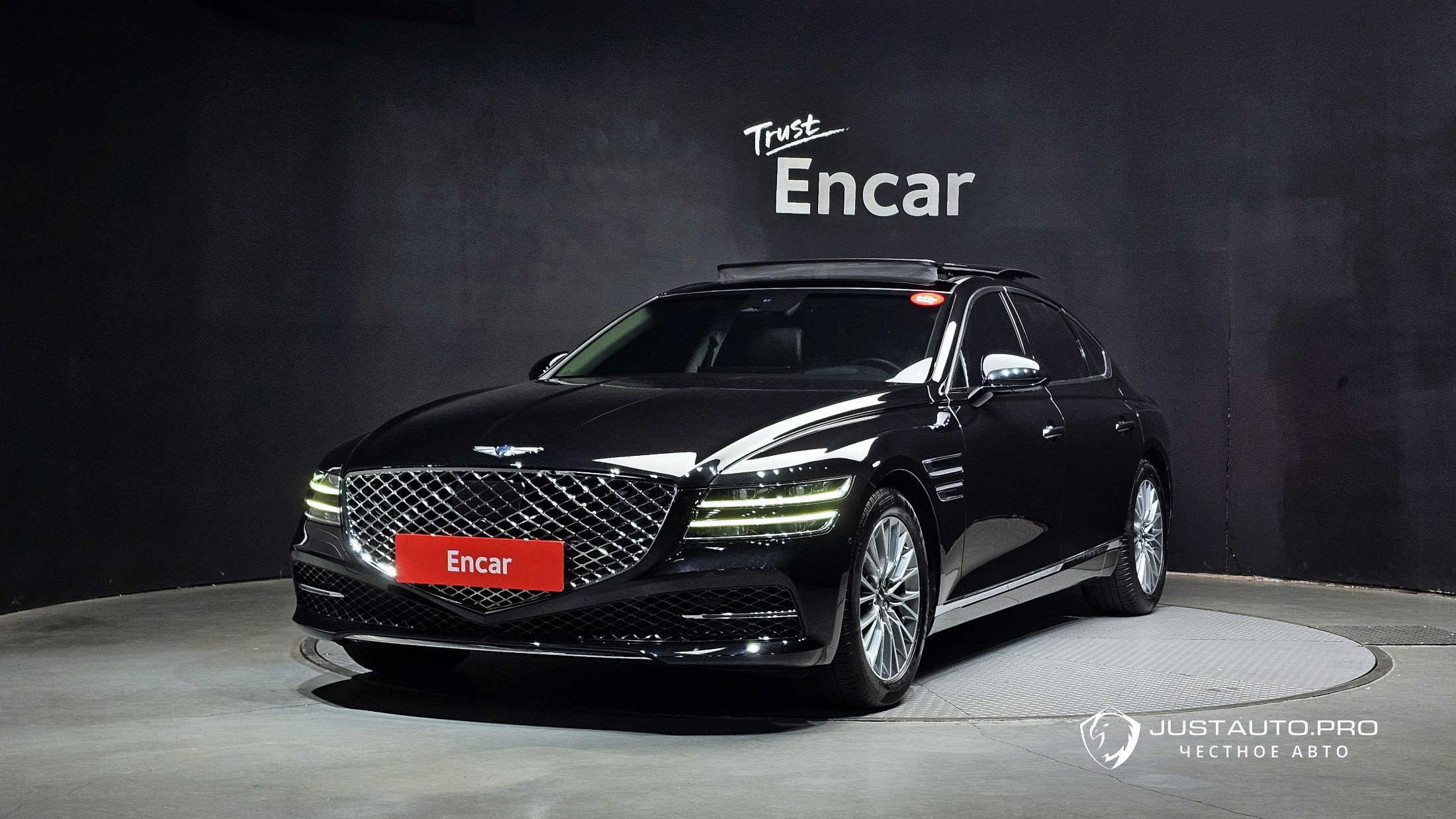 Автомобиль Genesis G80