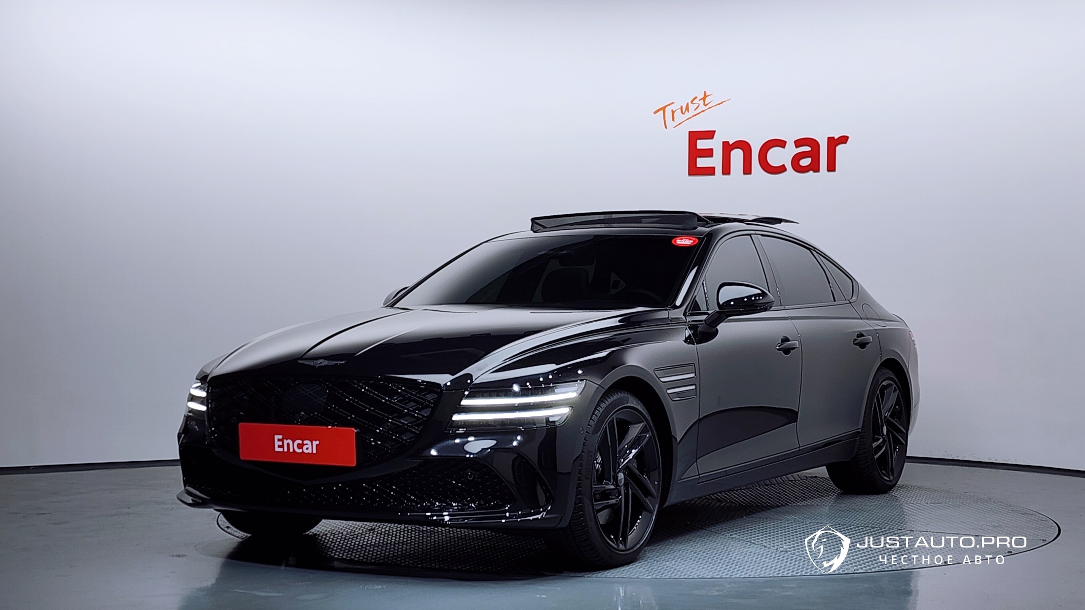 Автомобиль Genesis G80