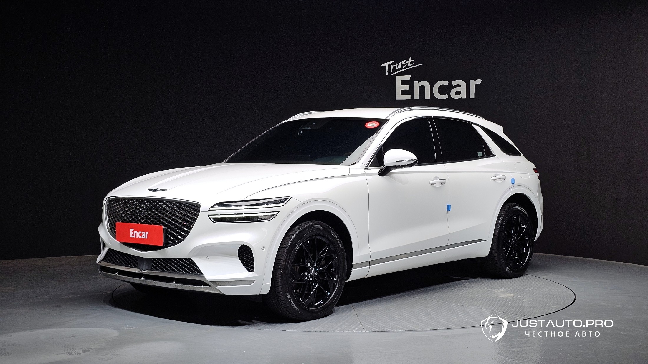Автомобиль Genesis GV70