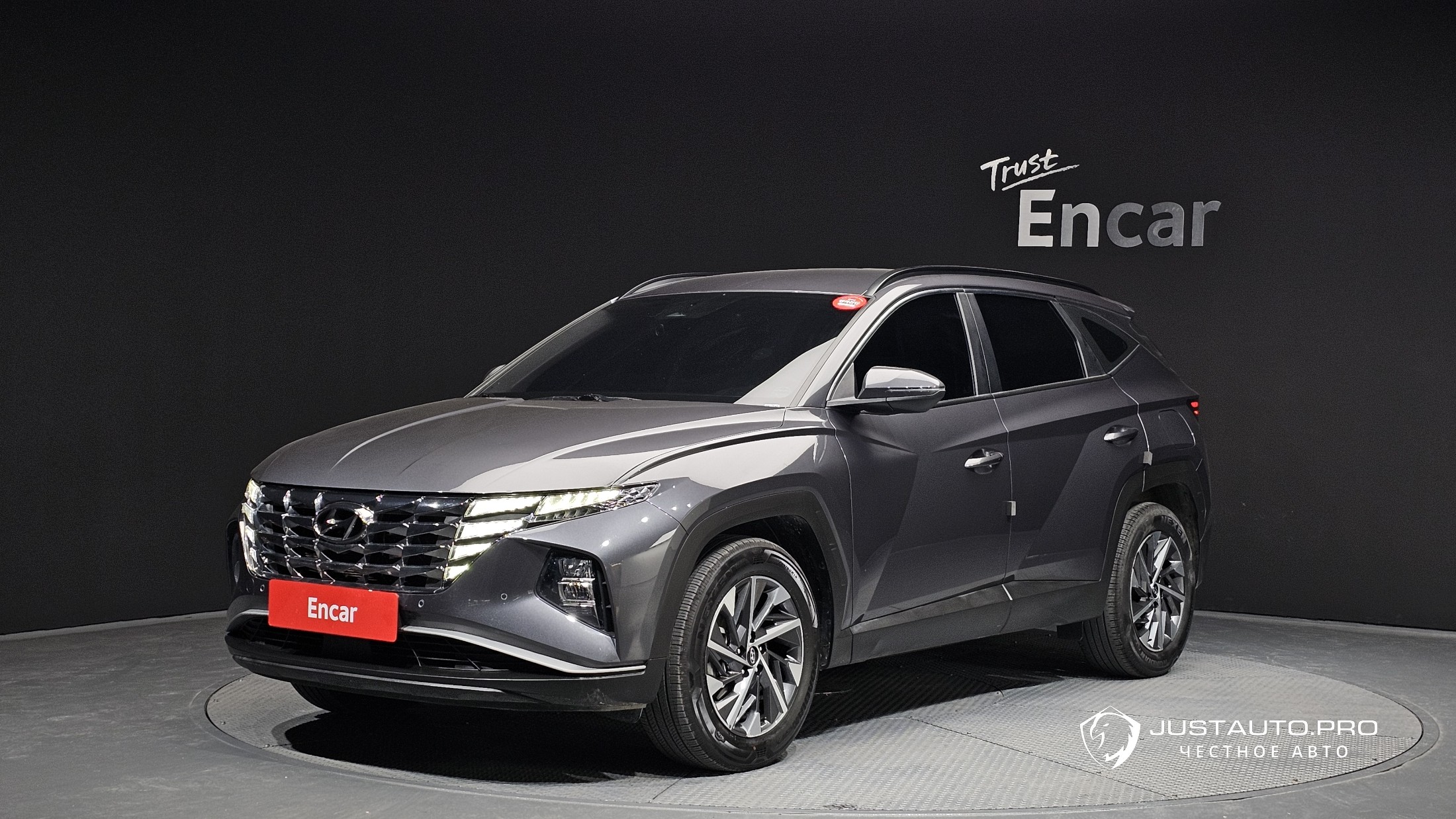 Автомобиль Hyundai Tucson