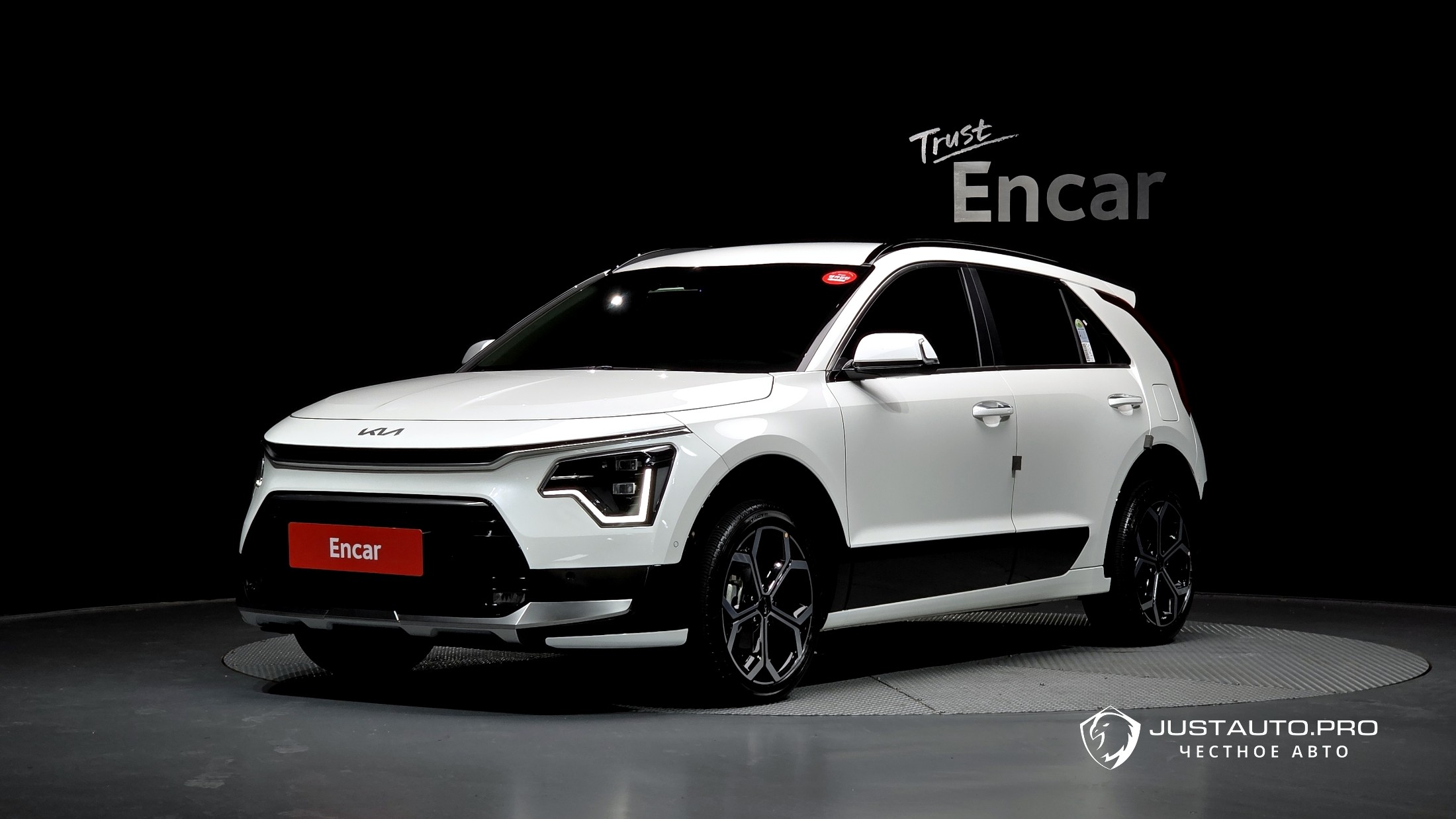 Автомобиль Kia Niro