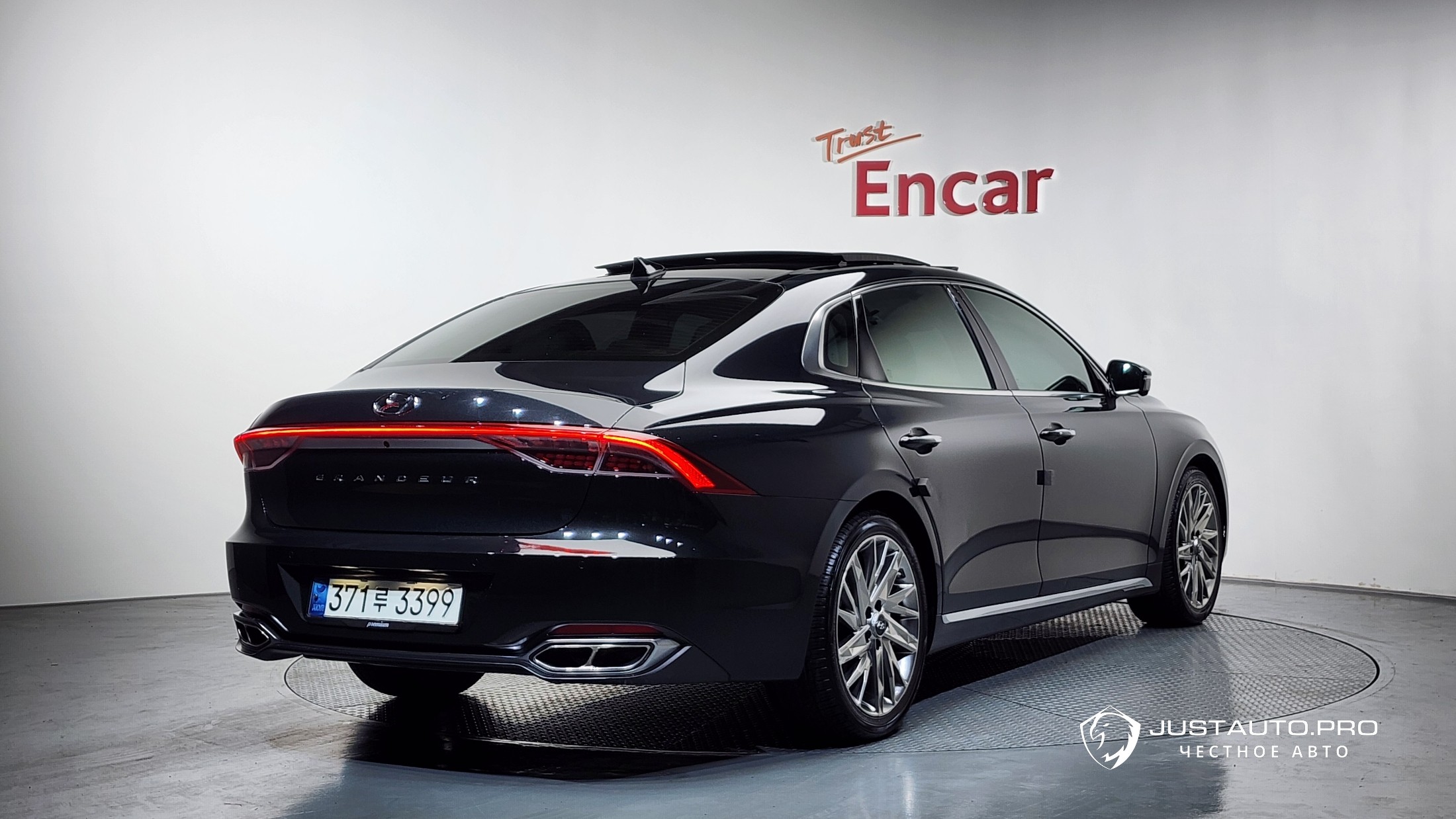 Автомобиль Hyundai Grandeur