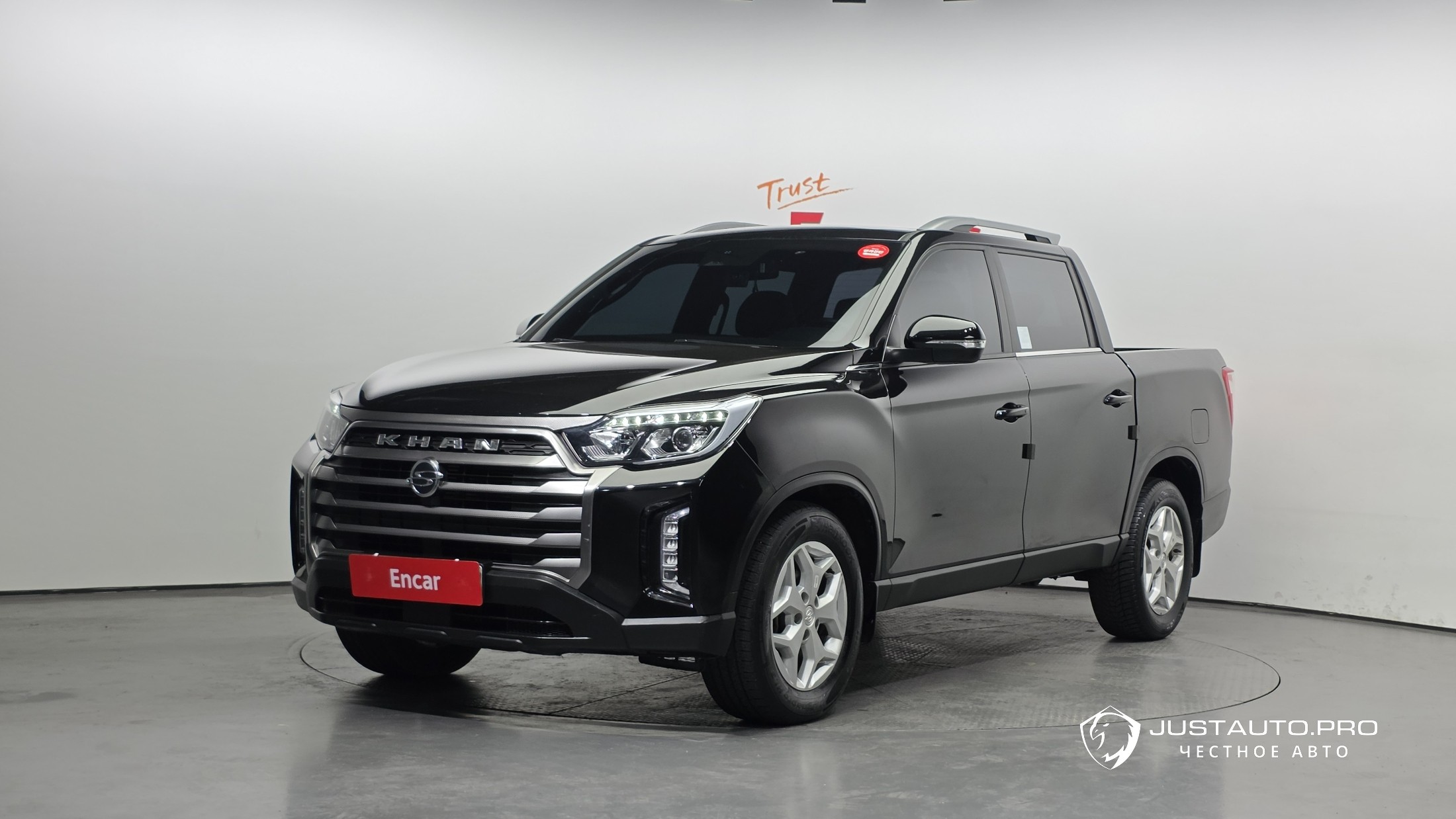 Автомобиль KG_Mobility_Ssangyong Rexton