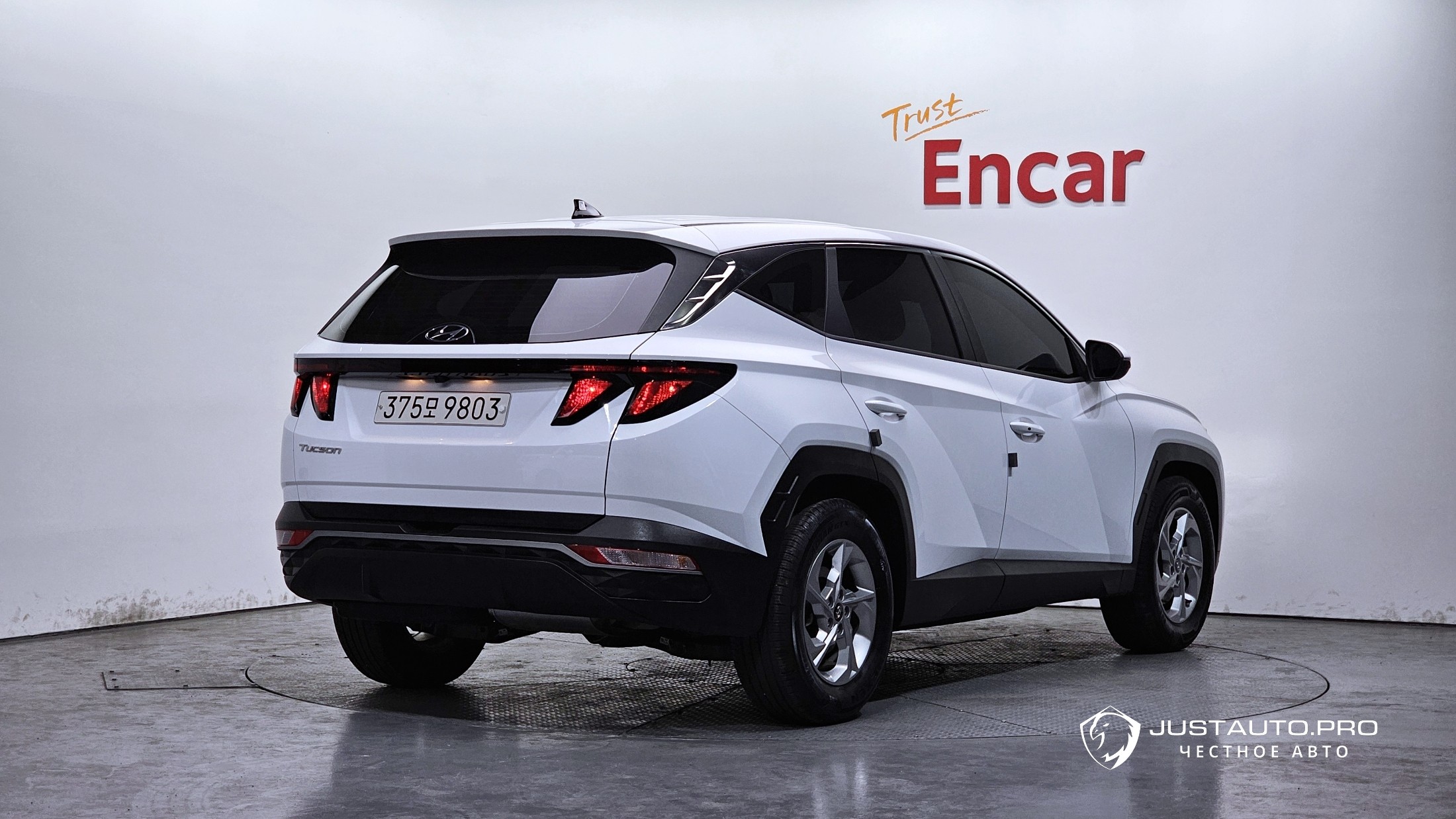 Автомобиль Hyundai Tucson