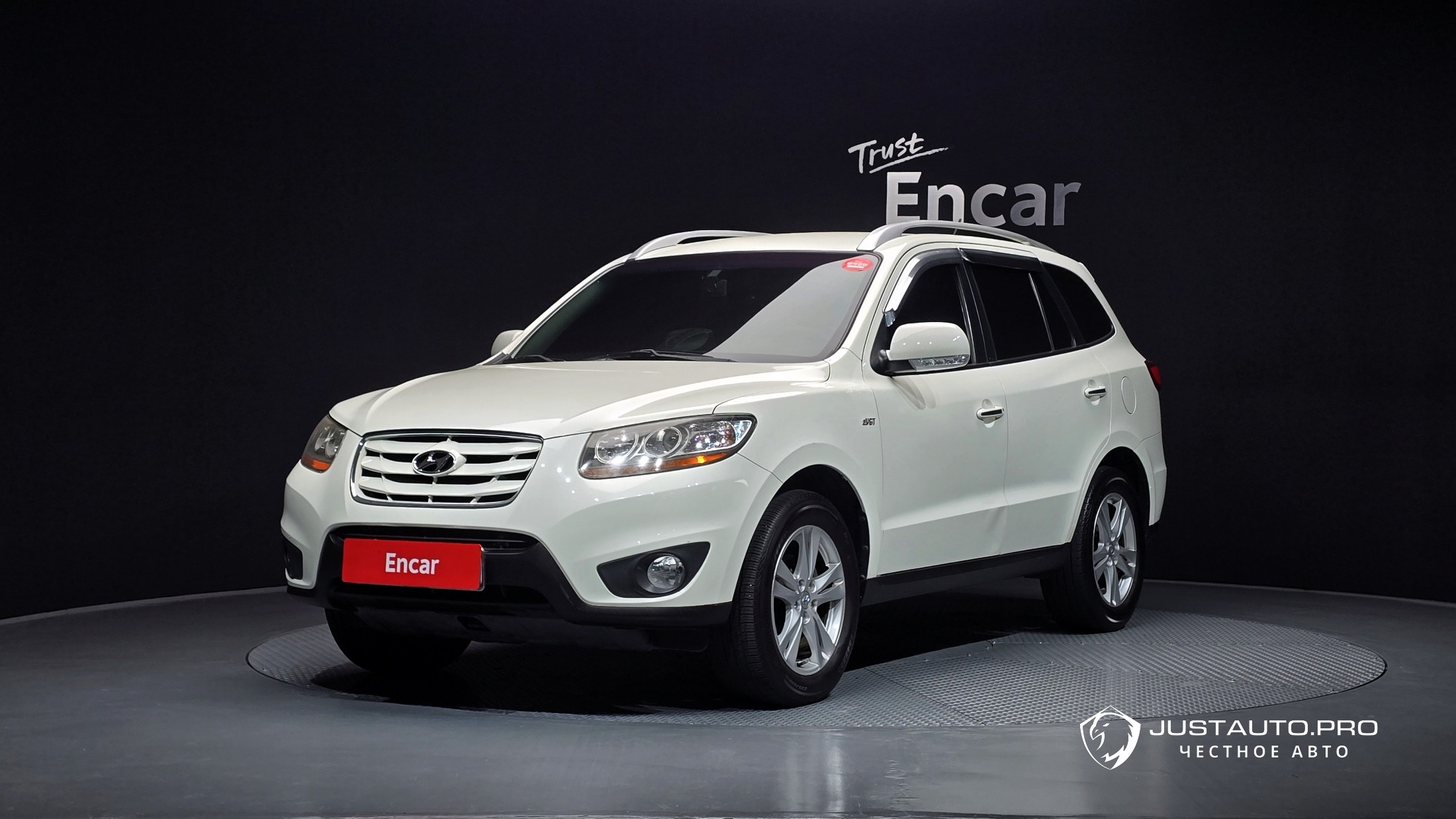 Автомобиль Hyundai Santafe