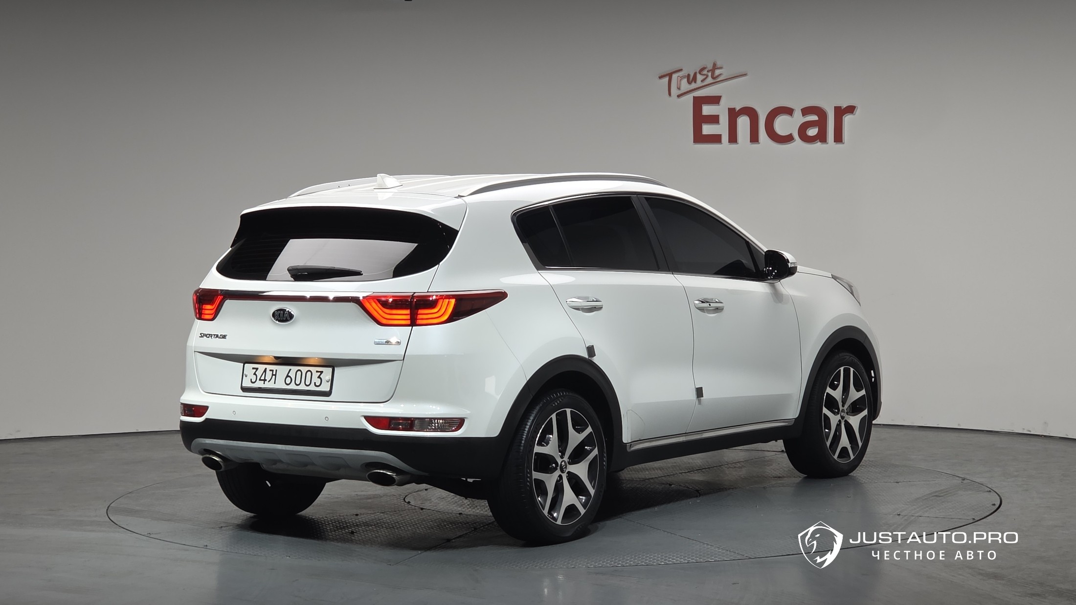 Автомобиль Kia Sportage