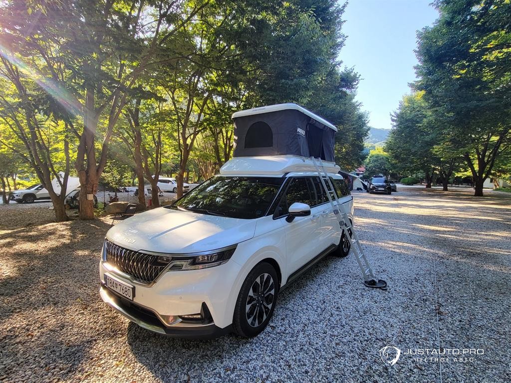 Автомобиль Kia Canival