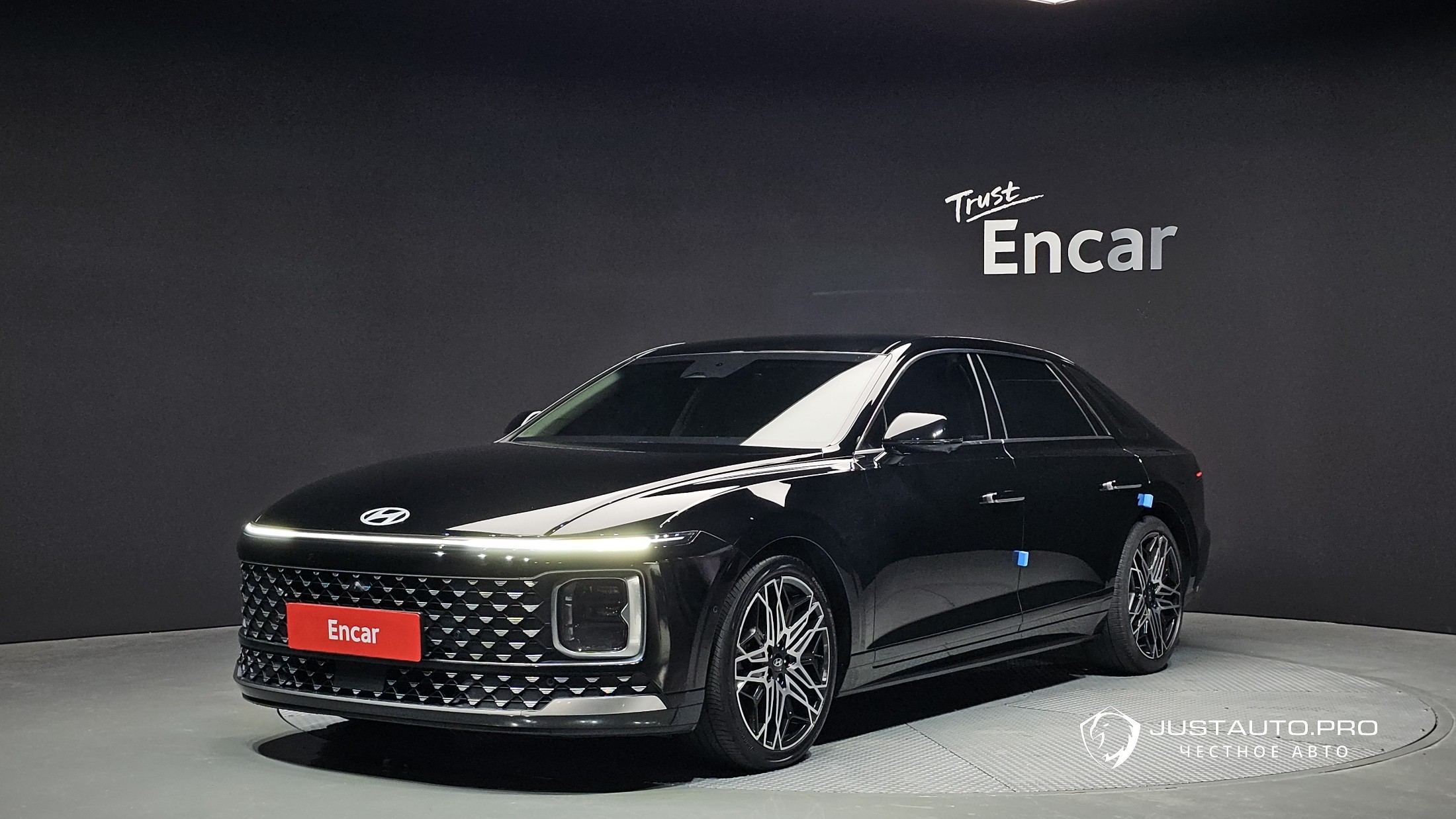 Автомобиль Hyundai Grandeur