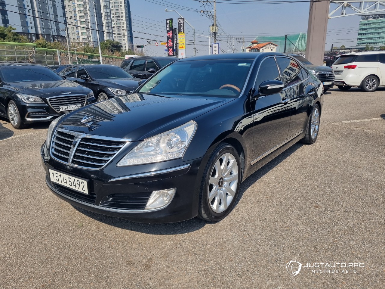 Автомобиль Hyundai Equus