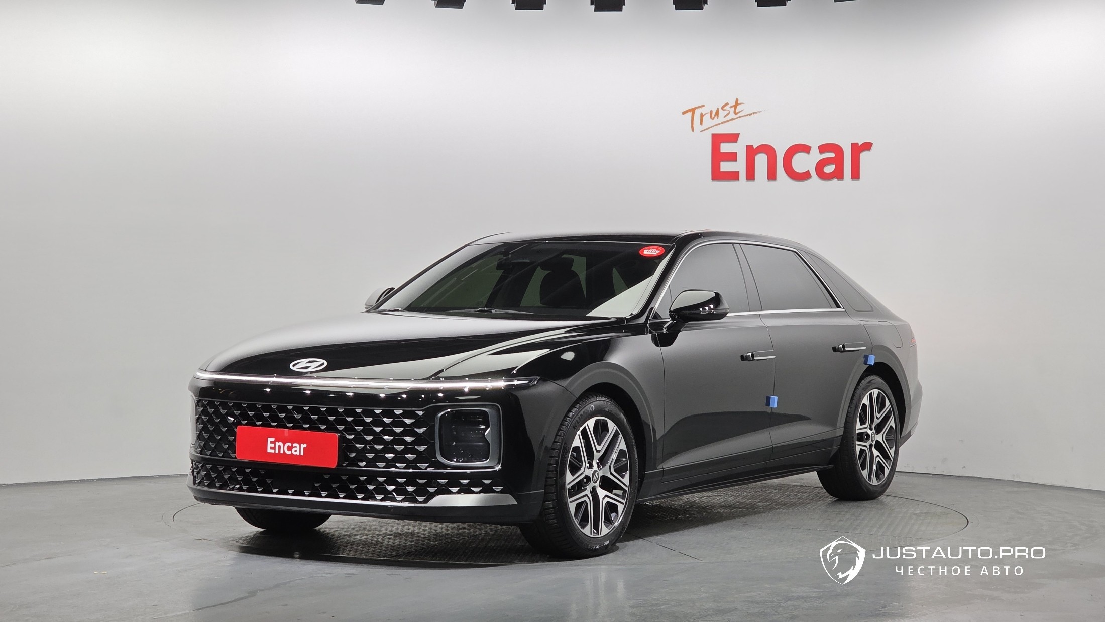 Автомобиль Hyundai Grandeur