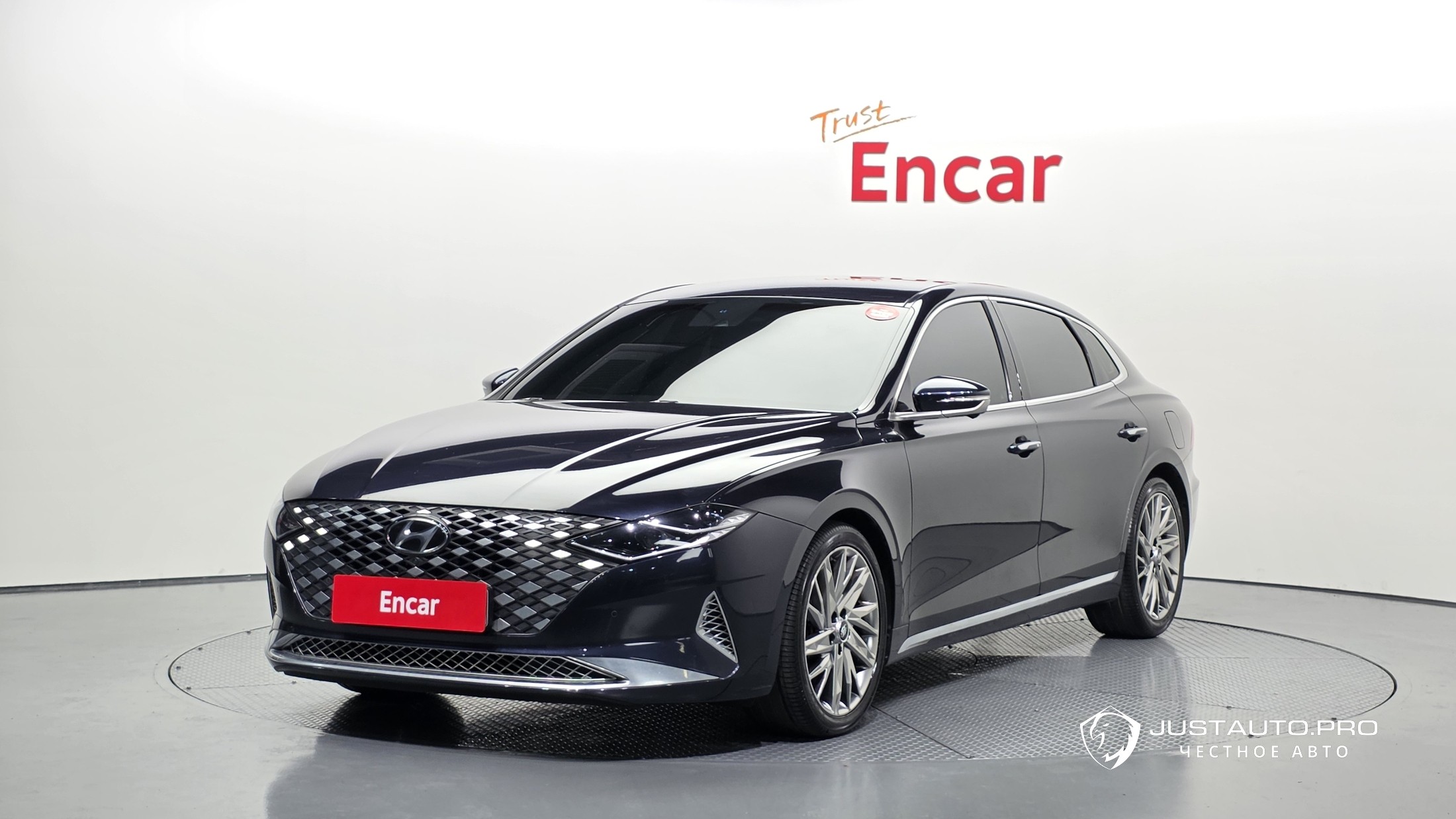 Автомобиль Hyundai Grandeur