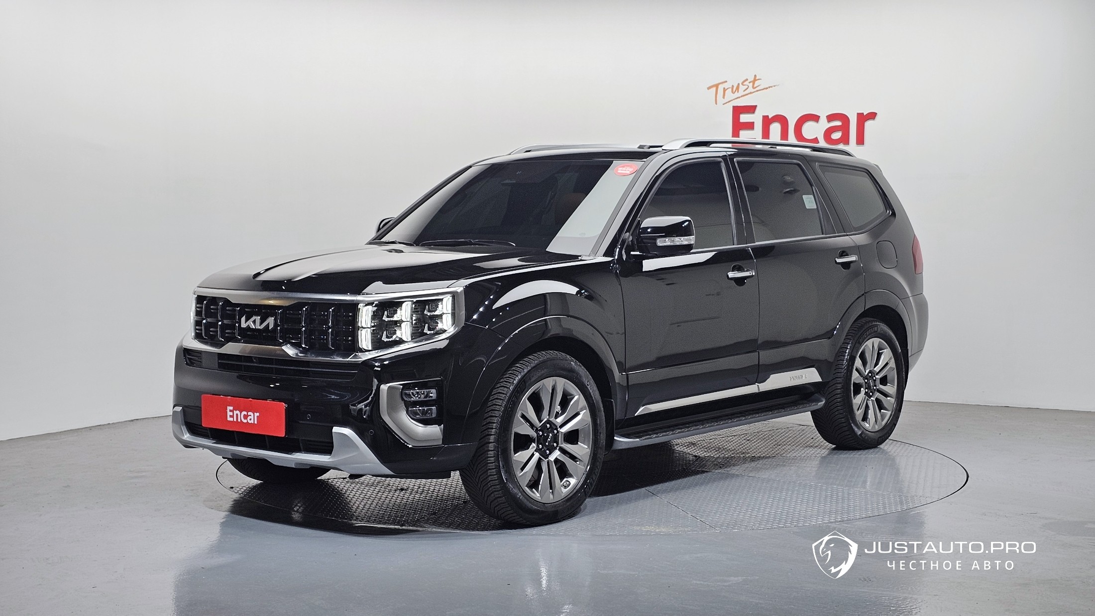 Автомобиль Kia Mohave