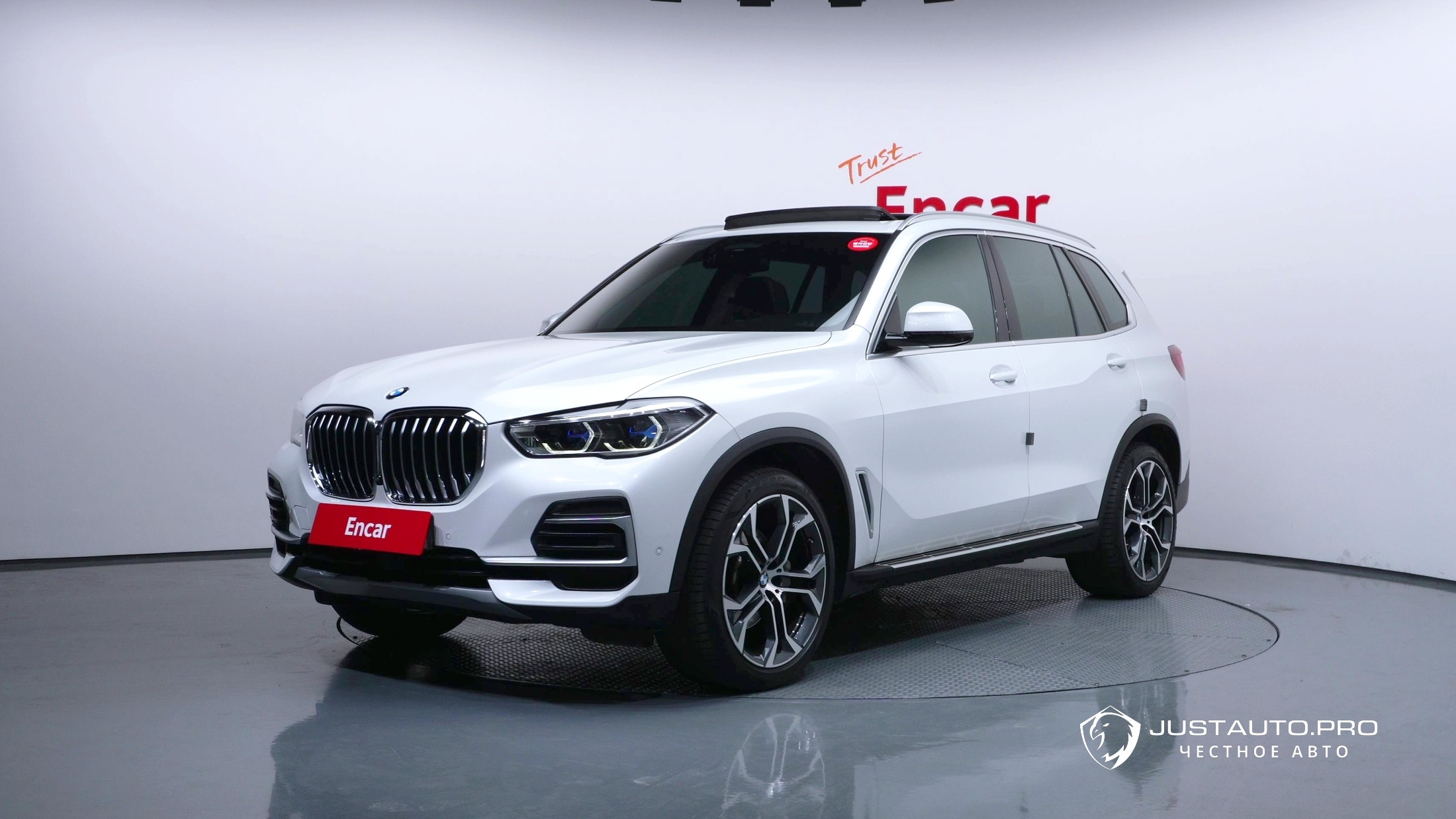 Автомобиль BMW X5