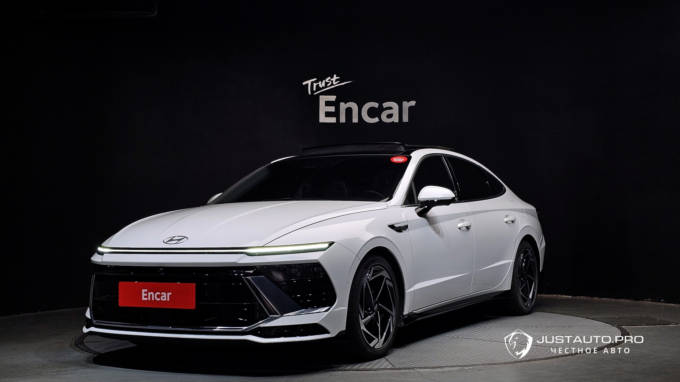 Автомобиль Hyundai Sonata